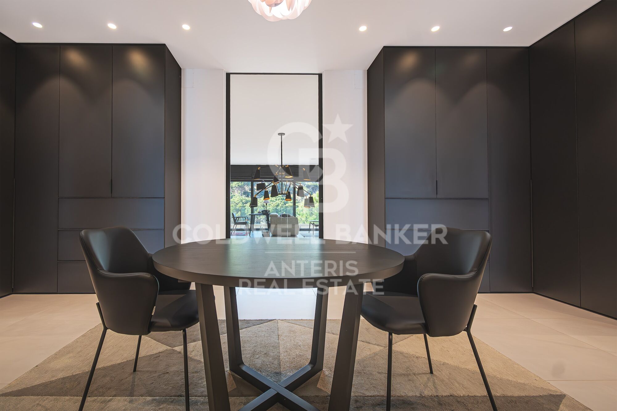 Exclusiva casa de lujo con piscina y vistas panorámicas