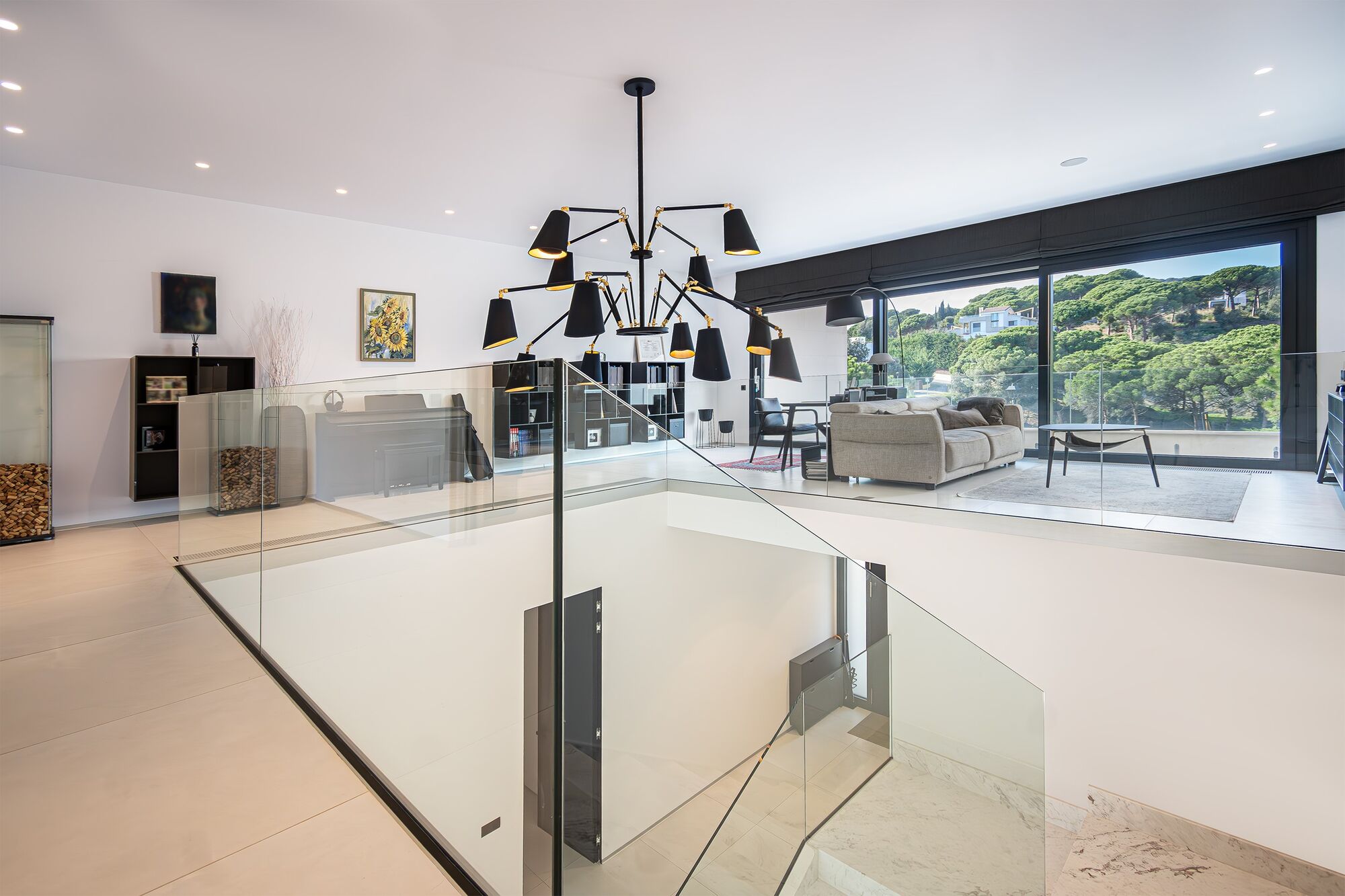 Luxury house with pool and panoramic views