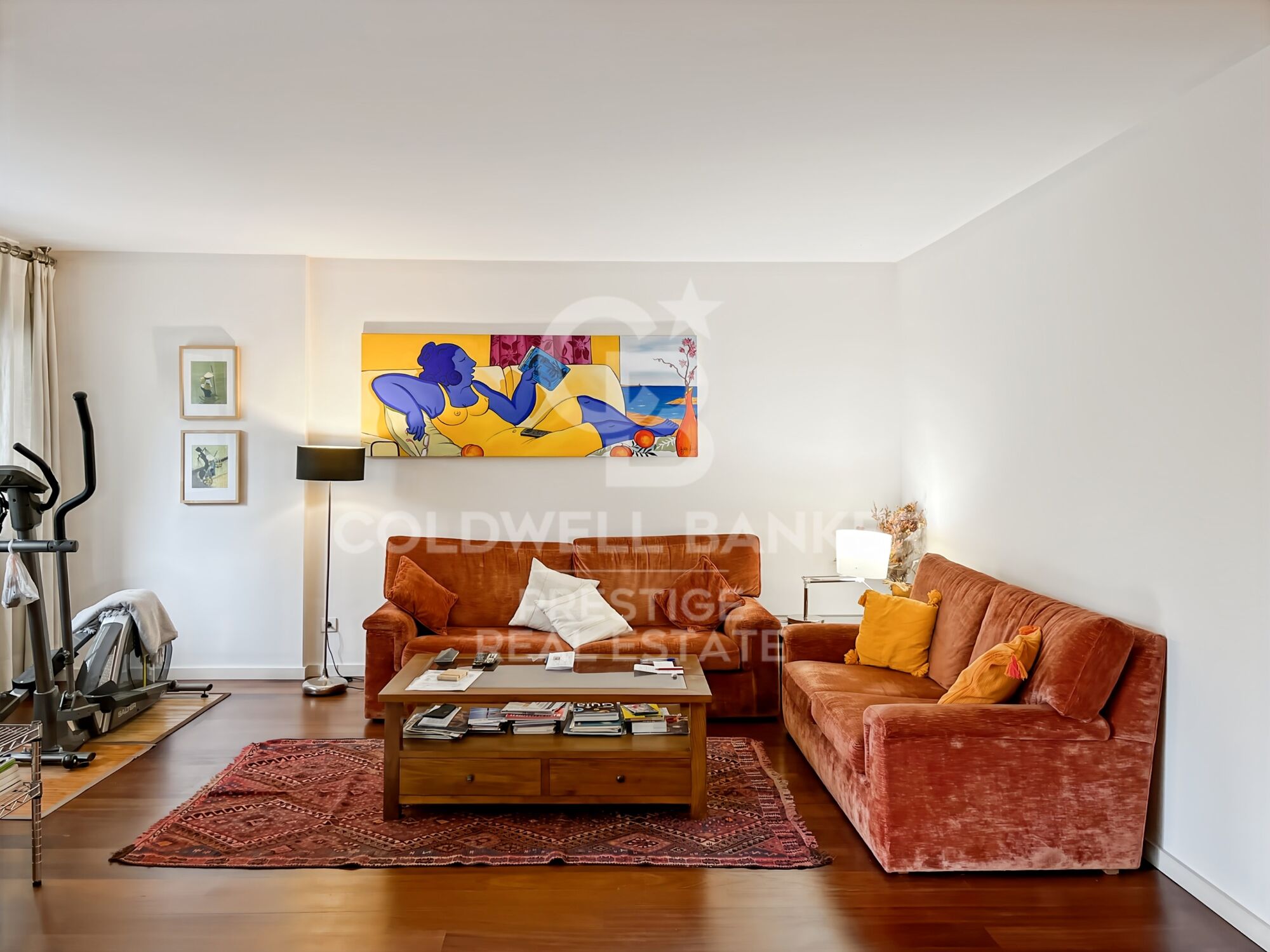 Appartement à vendre avec terrasse et parking près de la Place Francesc Macià