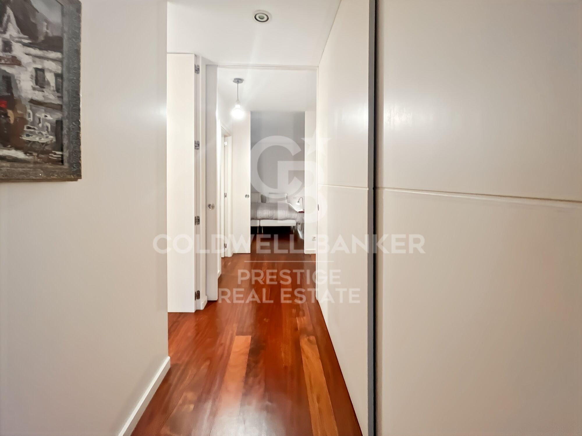 Piso en venta con terraza y parking cerca de la Plaza Francesc Macià