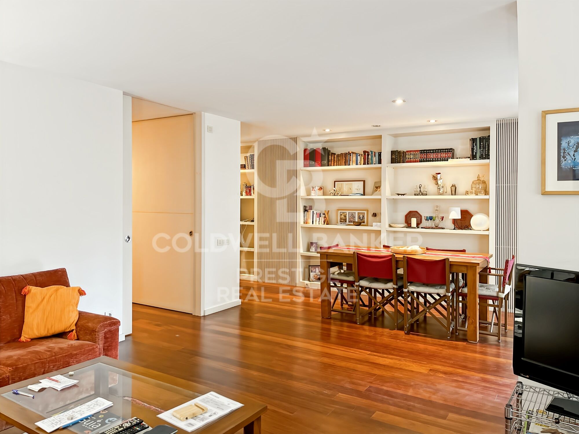 Wohnung zu verkaufen mit Terrasse und 1 Parkplätzen in der Nähe von Plaza Francesc Macià