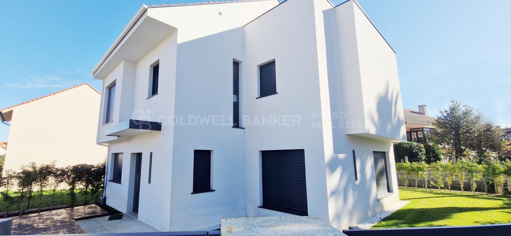 Neues Luxushaus in exklusiver Lage