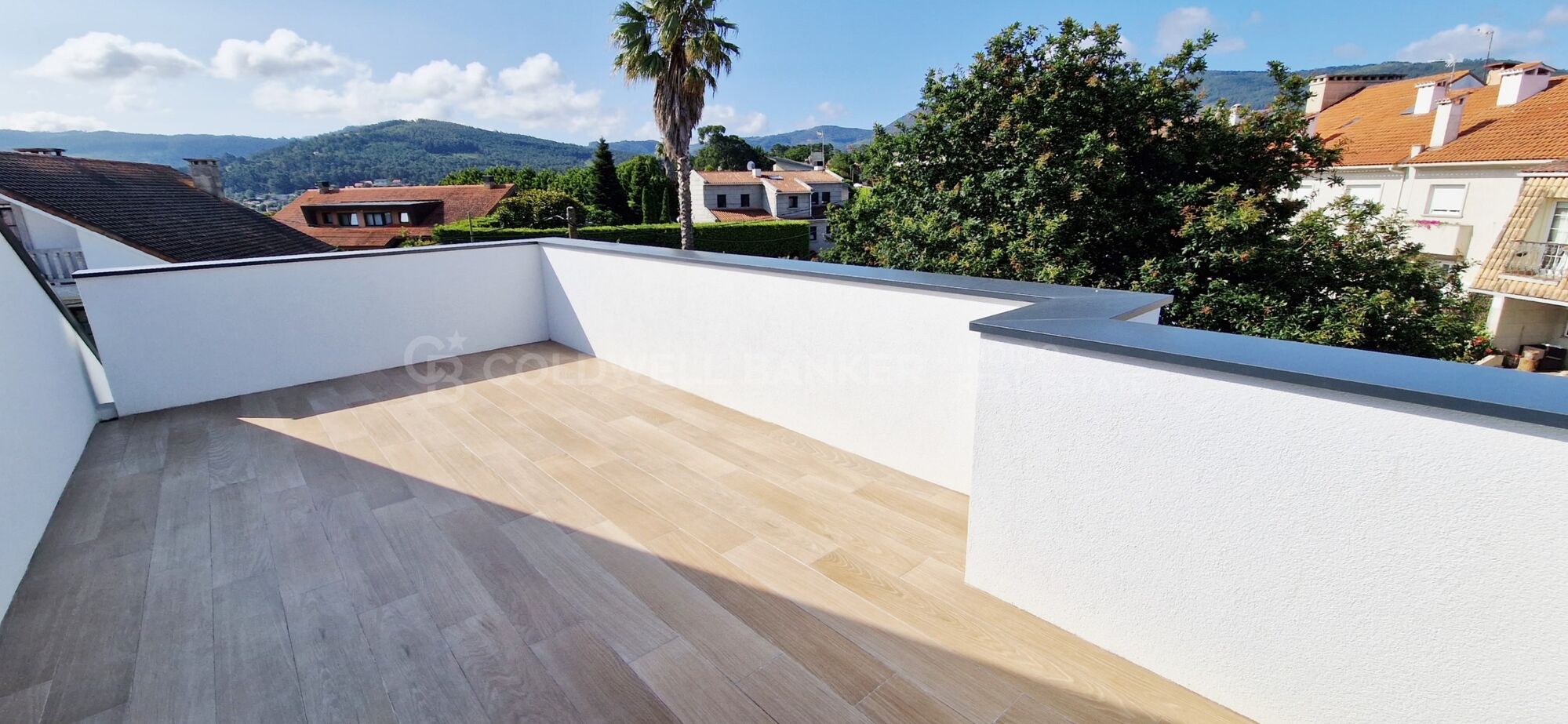 Neues Luxushaus in exklusiver Lage