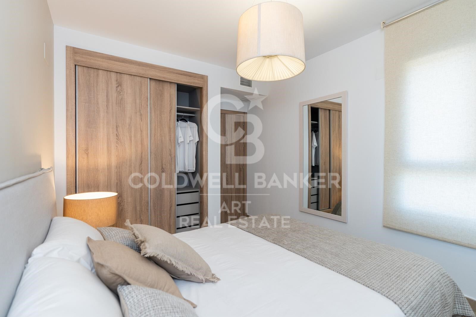 Luxury apartments next to the golf course in Estepona