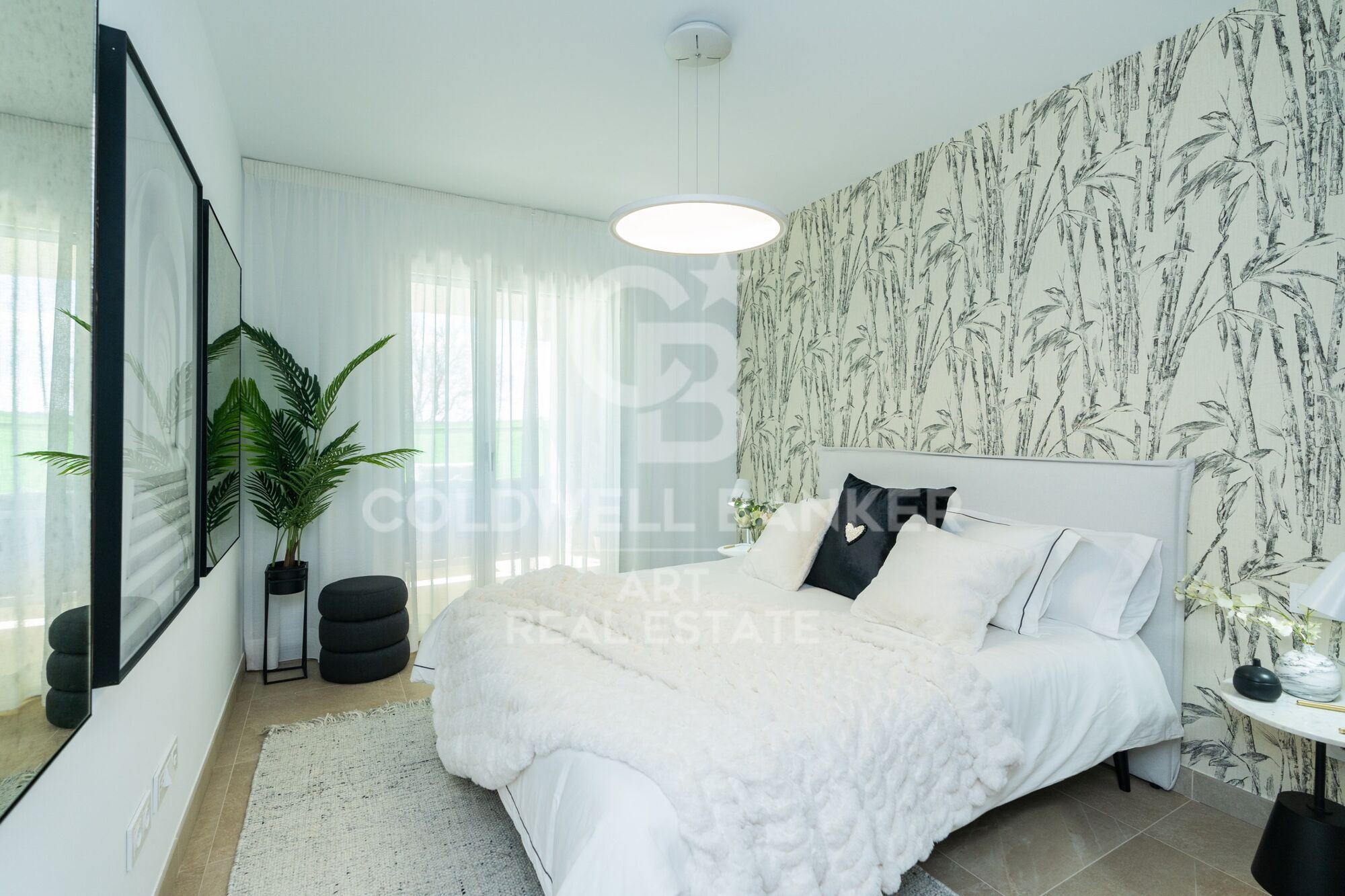 Appartements de luxe à proximité du terrain de golf à Estepona