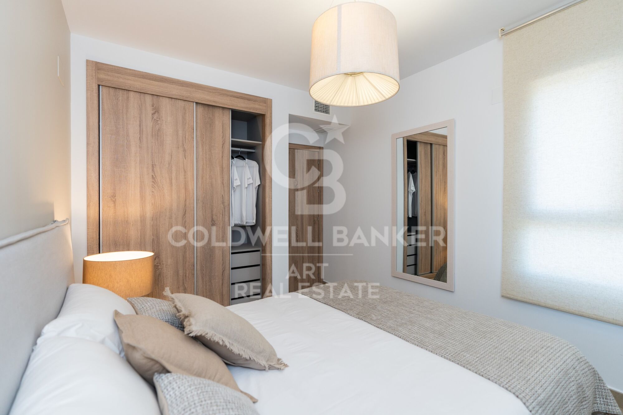 Luxury apartments next to the golf course in Estepona