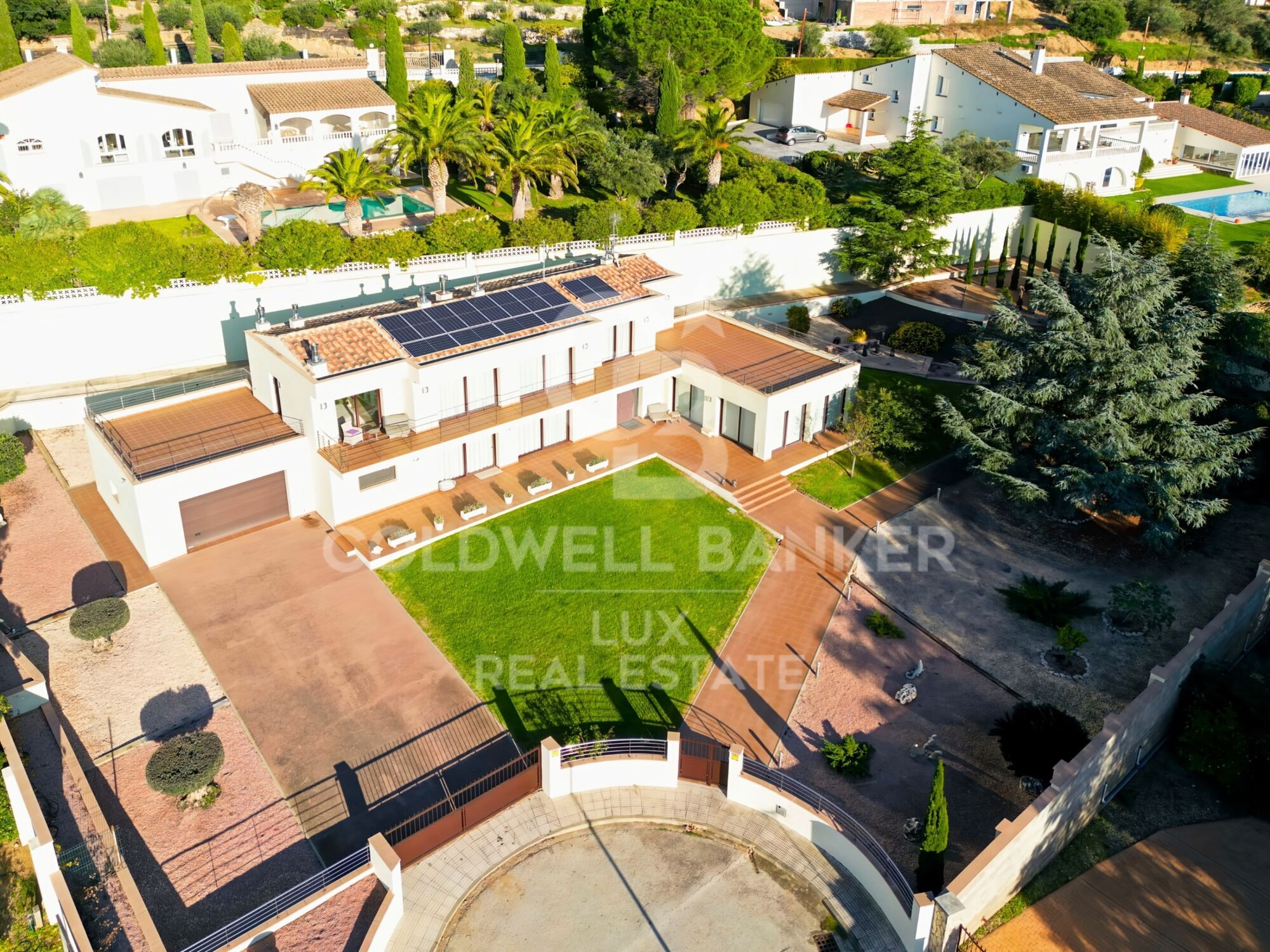 Villa de luxe avec piscine et jardin à Els Olivars, Pau
