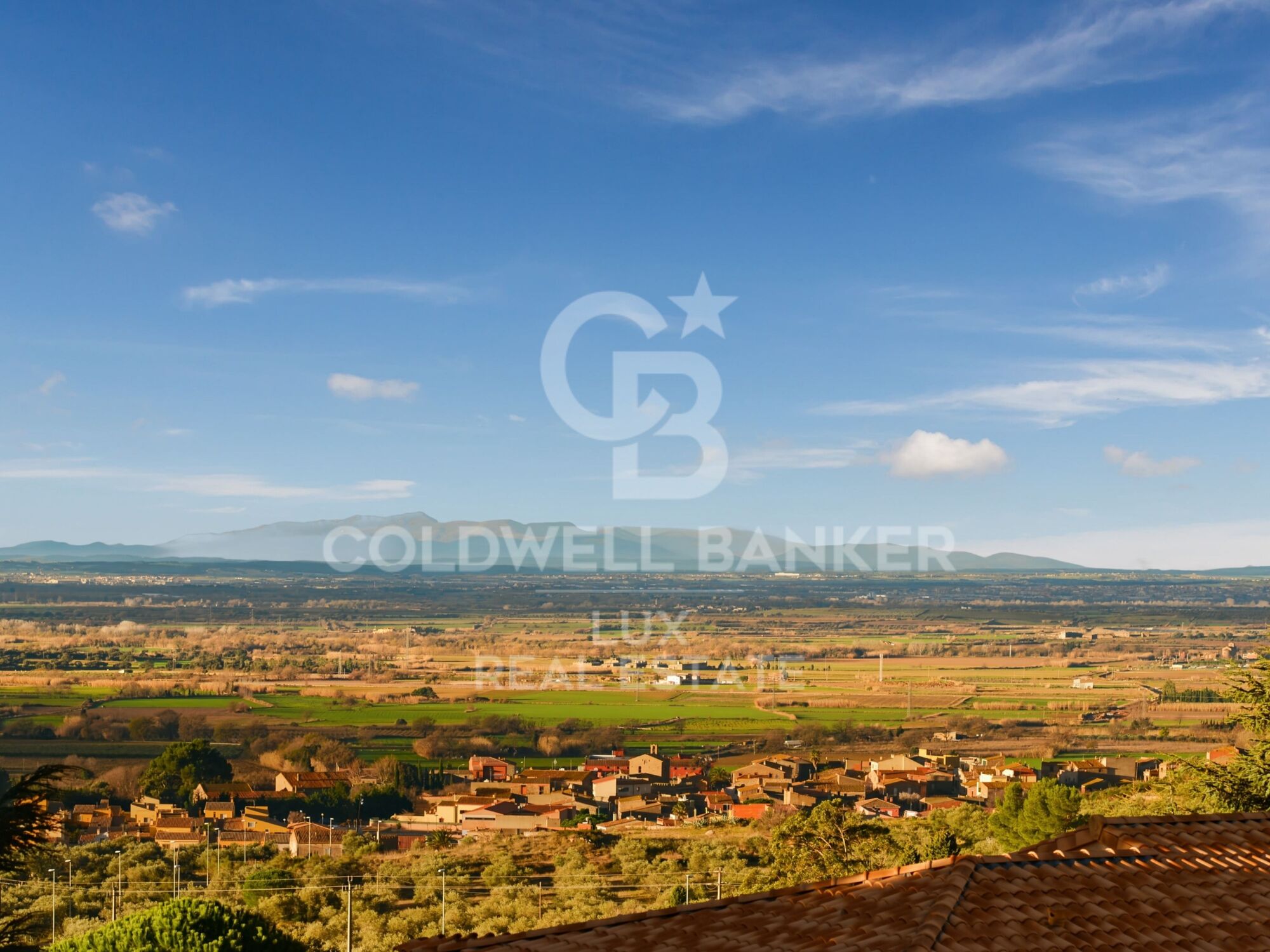 Villa de luxe avec piscine et jardin à Els Olivars, Pau