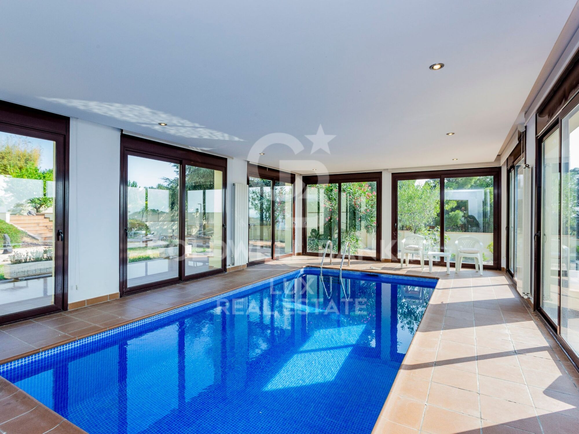 Villa de lujo con piscina y jardín en Els Olivars, Pau