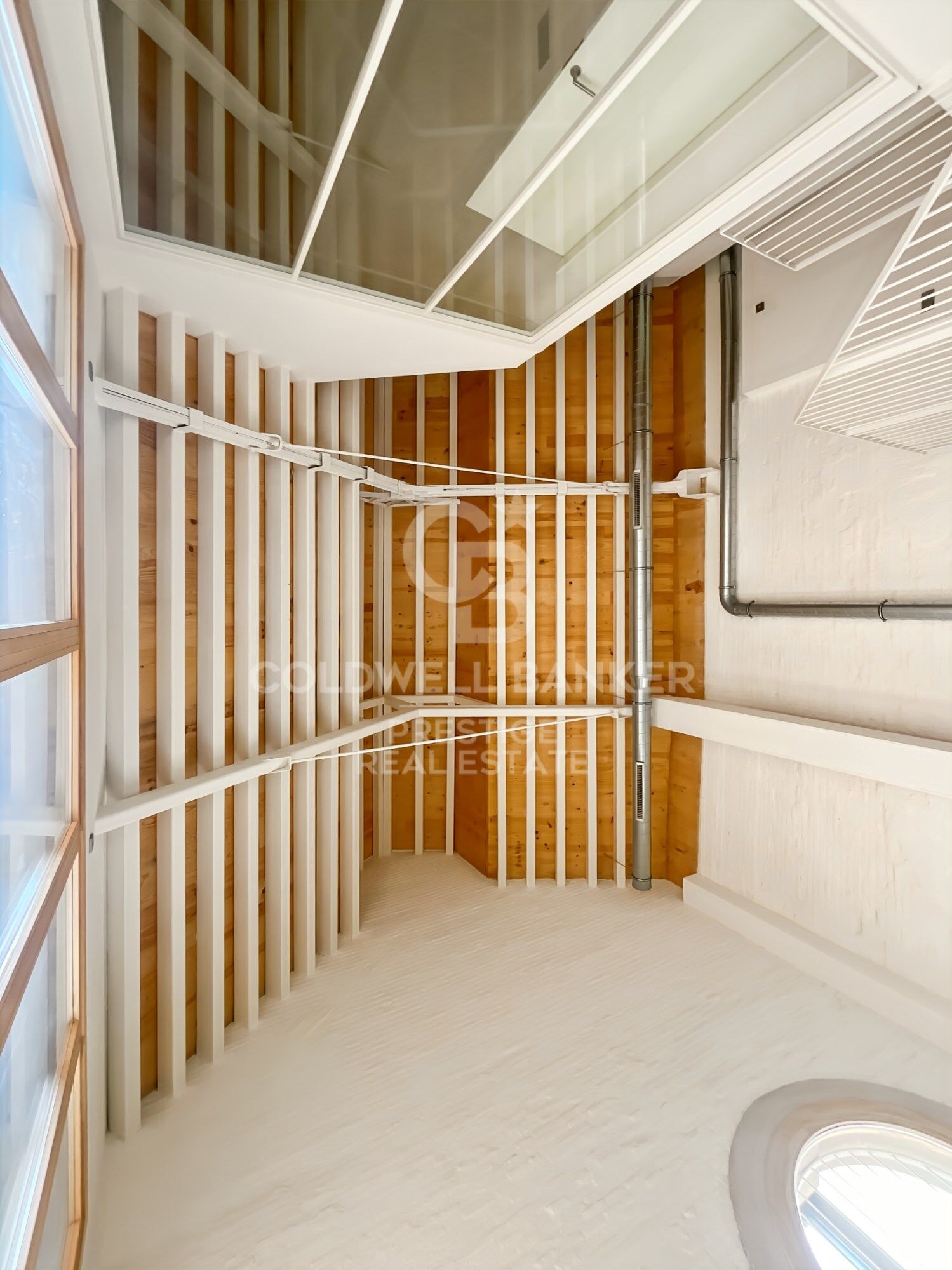 Neue Entwicklung von 4 renovierten emblematischen Gebäuden mit einzigartigen Lofts zum Verkauf in Poblenou, Barcelona.