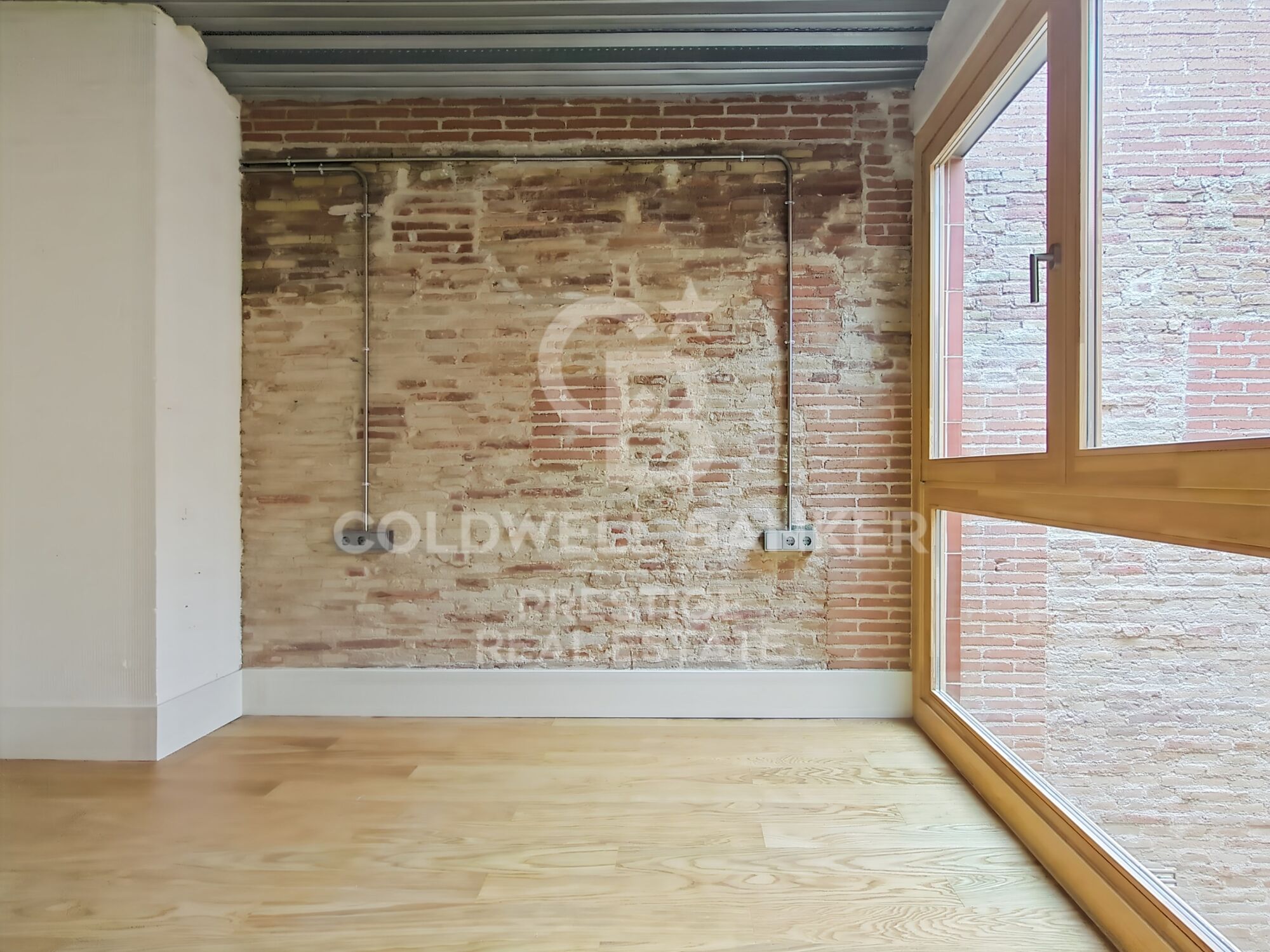 Tríplex de obra nueva de 2 dormitorios con terraza en Poblenou