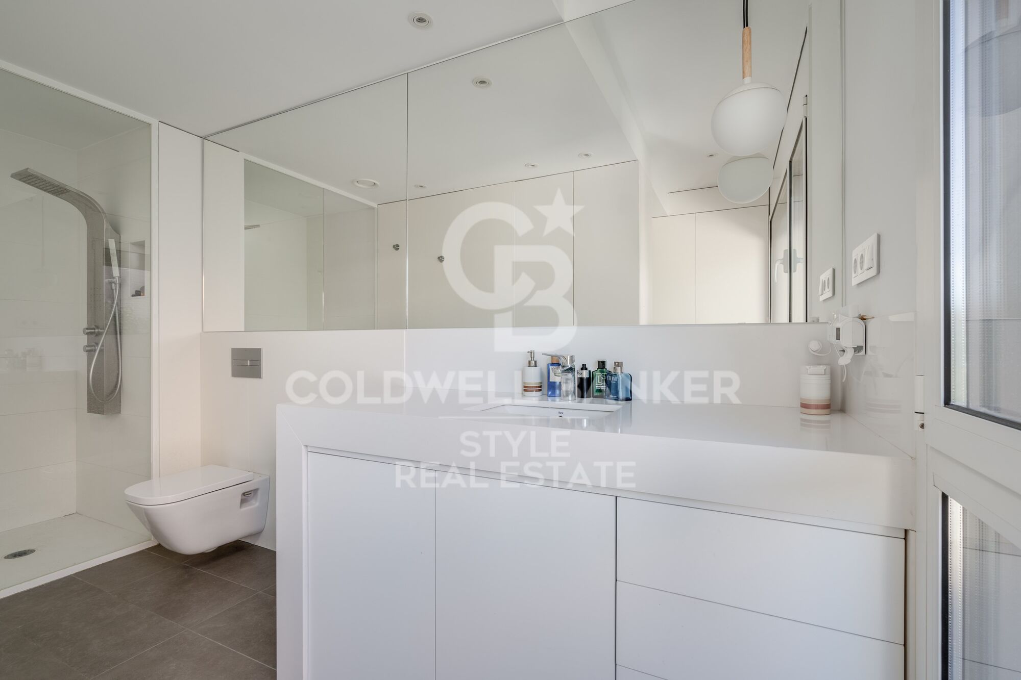 Beautiful chalet in Verge de Montserrat