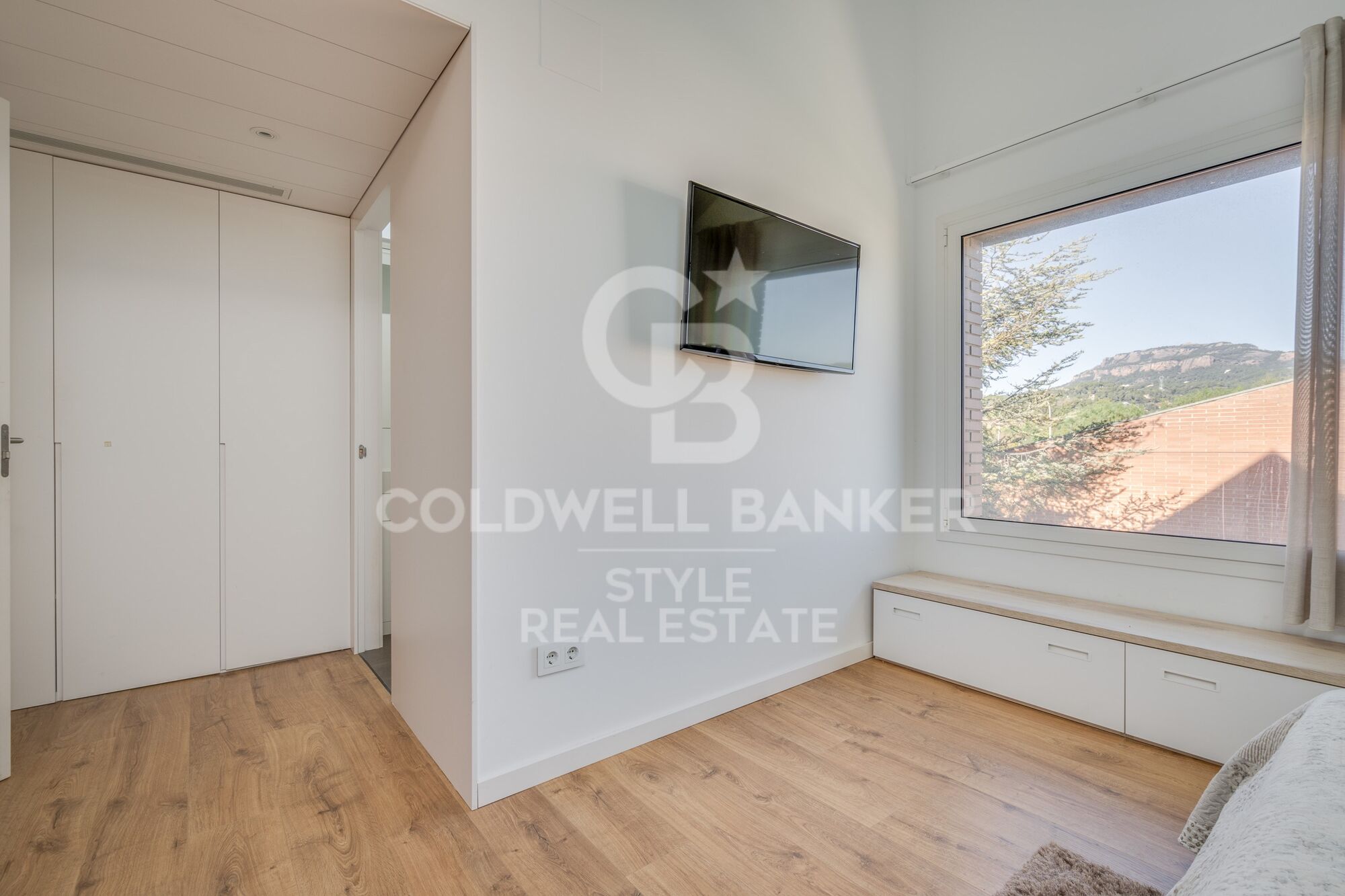 Beautiful chalet in Verge de Montserrat