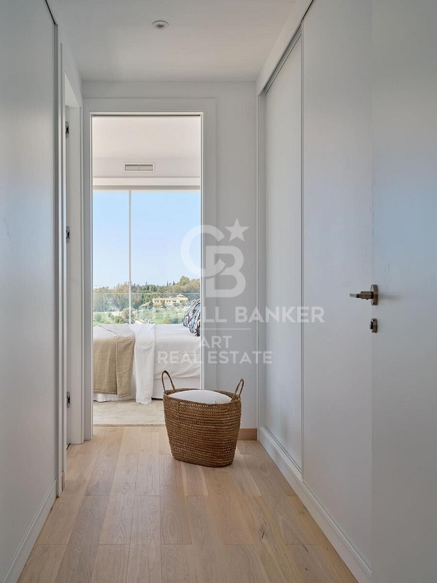 Preciosa villa con vistas panorámicas al mar en Marbella