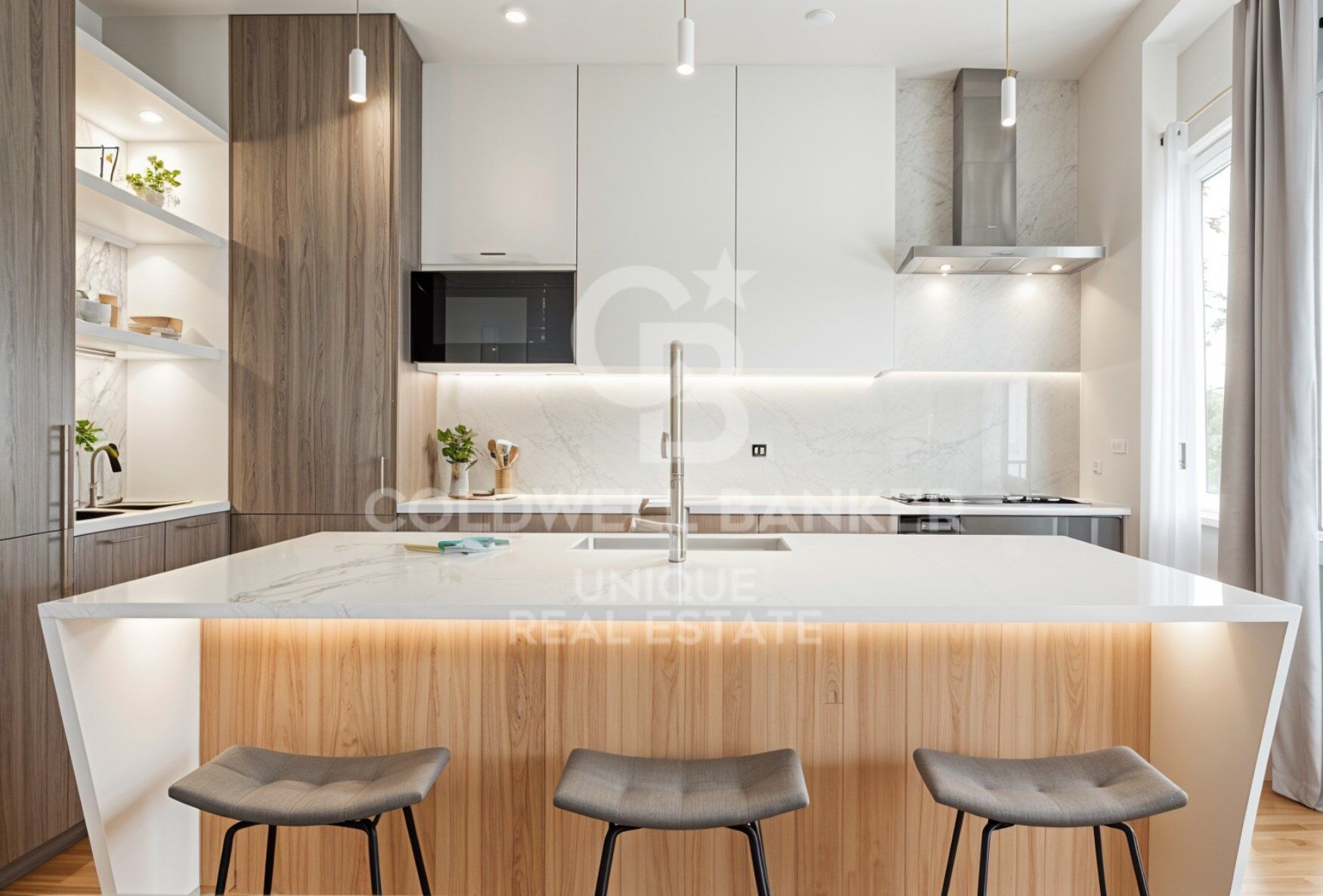 Exclusive renovated exterior property in Malasaña, Madrid