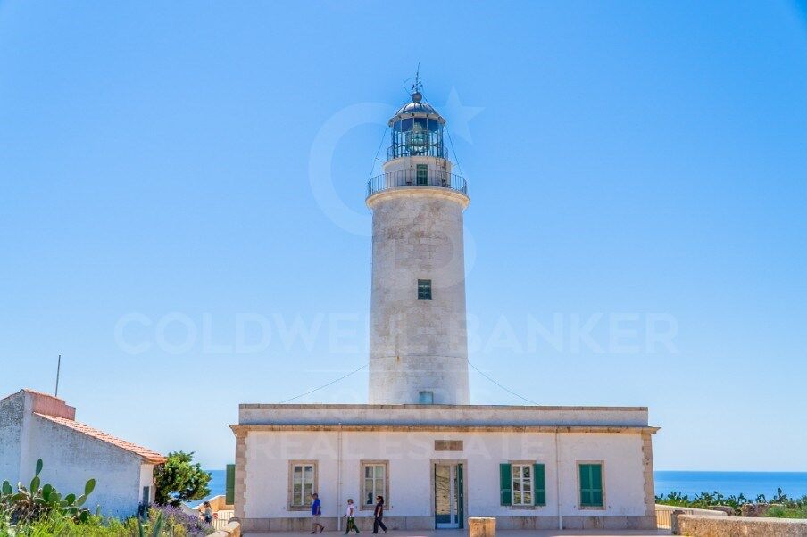 FANTASTISCHES BAUGRUNDSTÜCK AUF FORMENTERA.