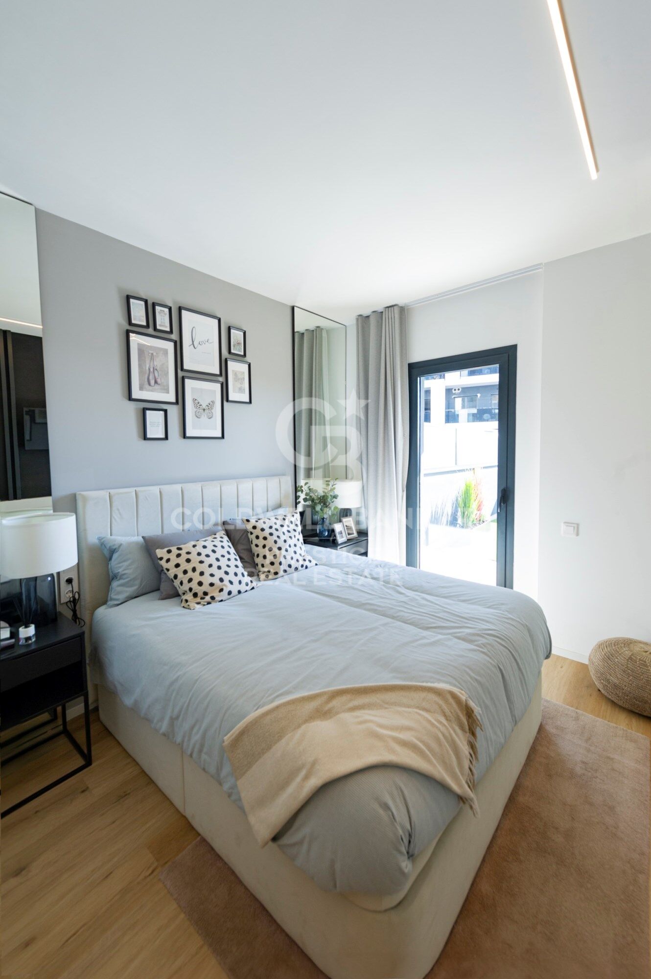 Apartment new construction 3 bedrooms in Esplugues