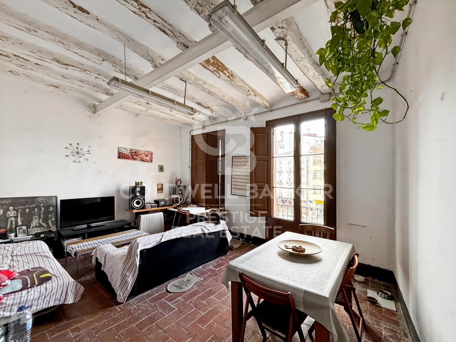 Casa única con encanto histórico en el corazón de Molins de Rei