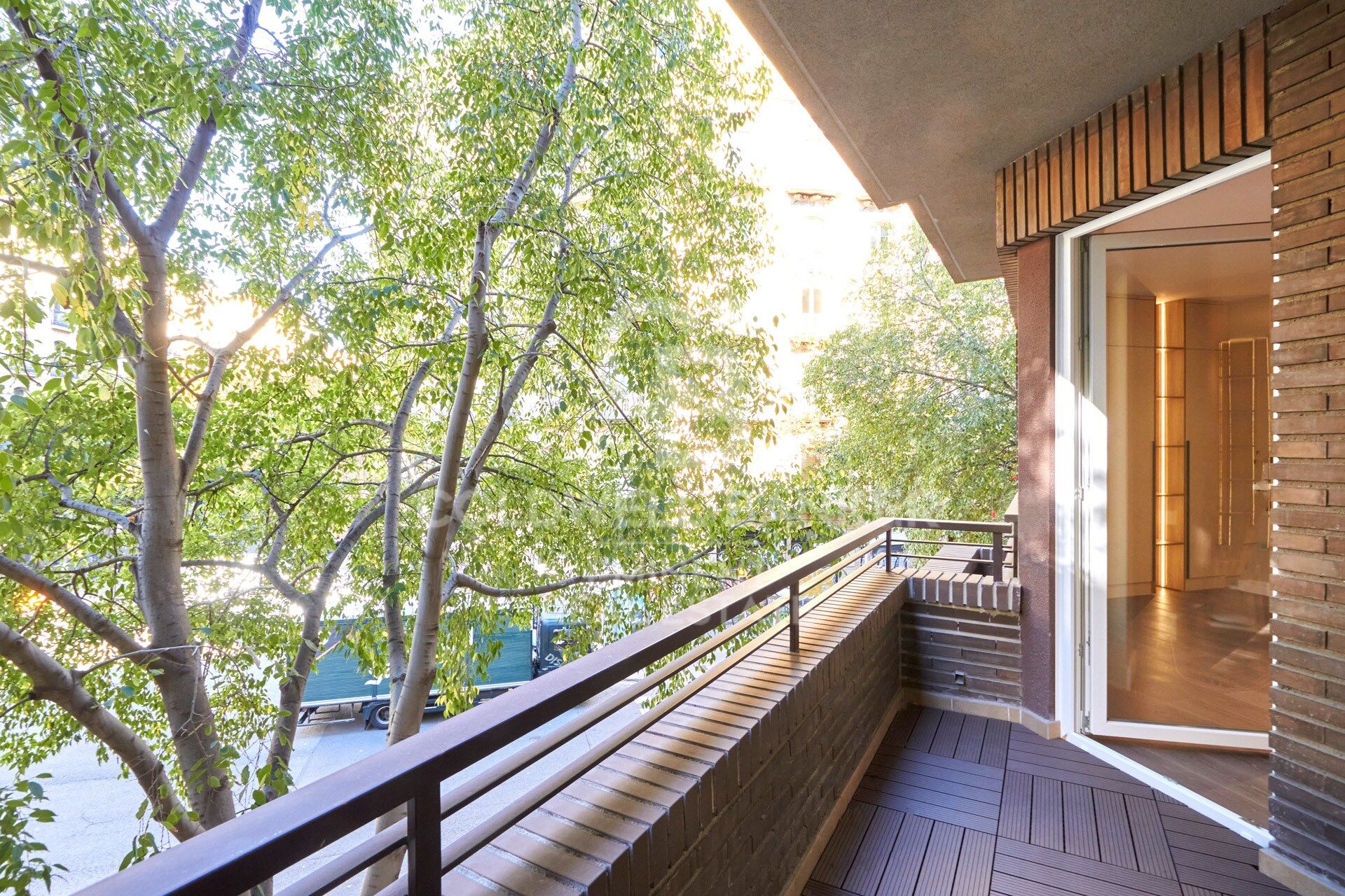 Spectacular Brand-New Apartment on Calle Bruc