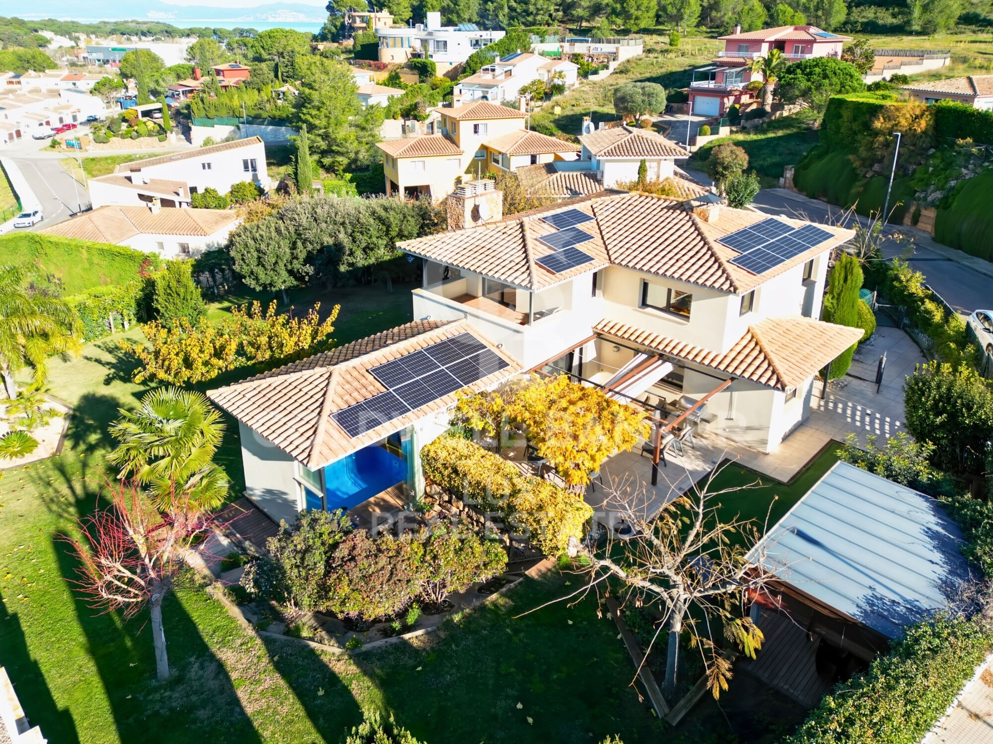 Luxury house with indoor pool in L'Escala