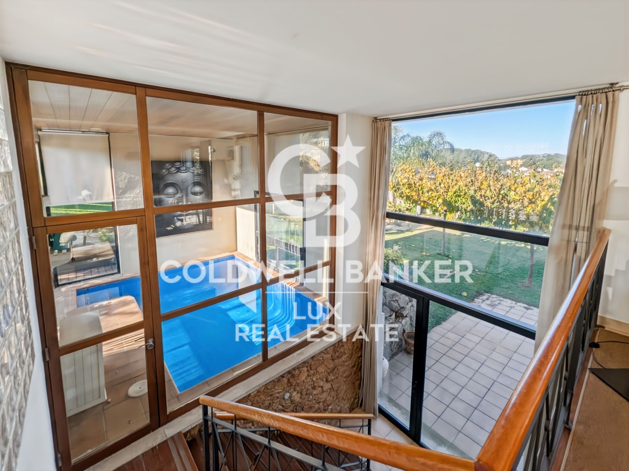 Luxury house with indoor pool in L'Escala