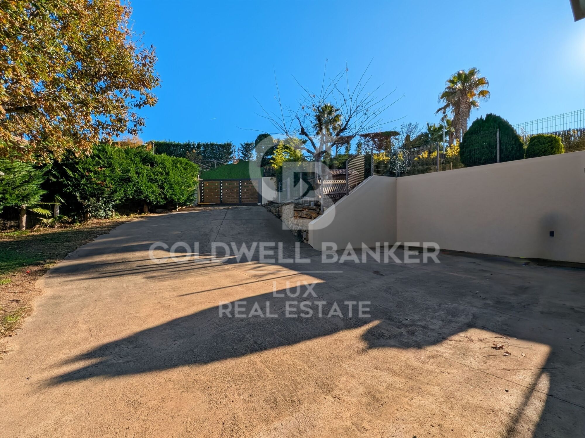 Luxury house with indoor pool in L'Escala