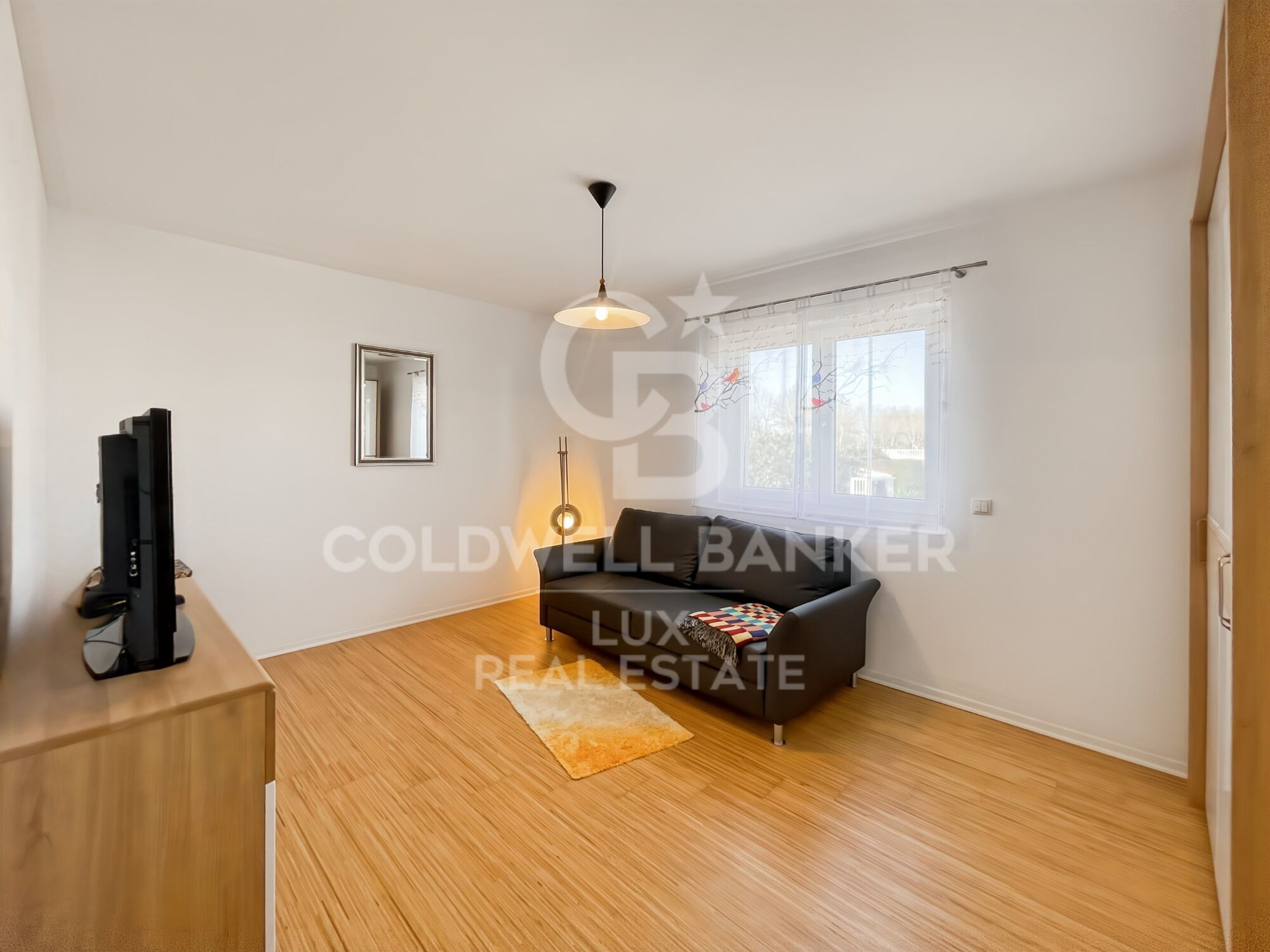 Luxury Villa with Pool and Garden 5 Minutes from the Beach in Empuriabrava