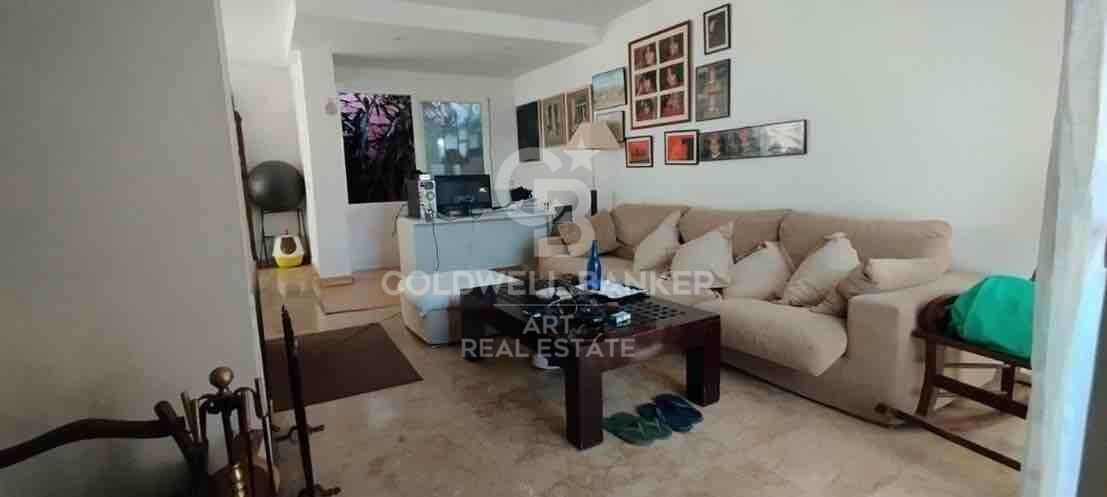 Town House 5 Bedrooms Triplex Sale Marbella
