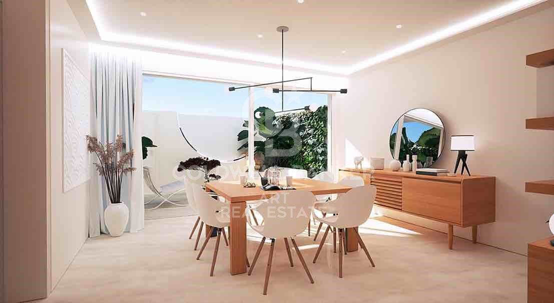 Town House 5 Bedrooms Triplex Sale Marbella