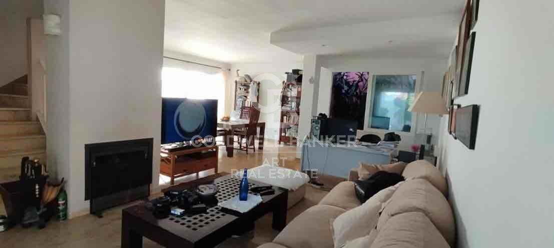 Town House 5 Bedrooms Triplex Sale Marbella
