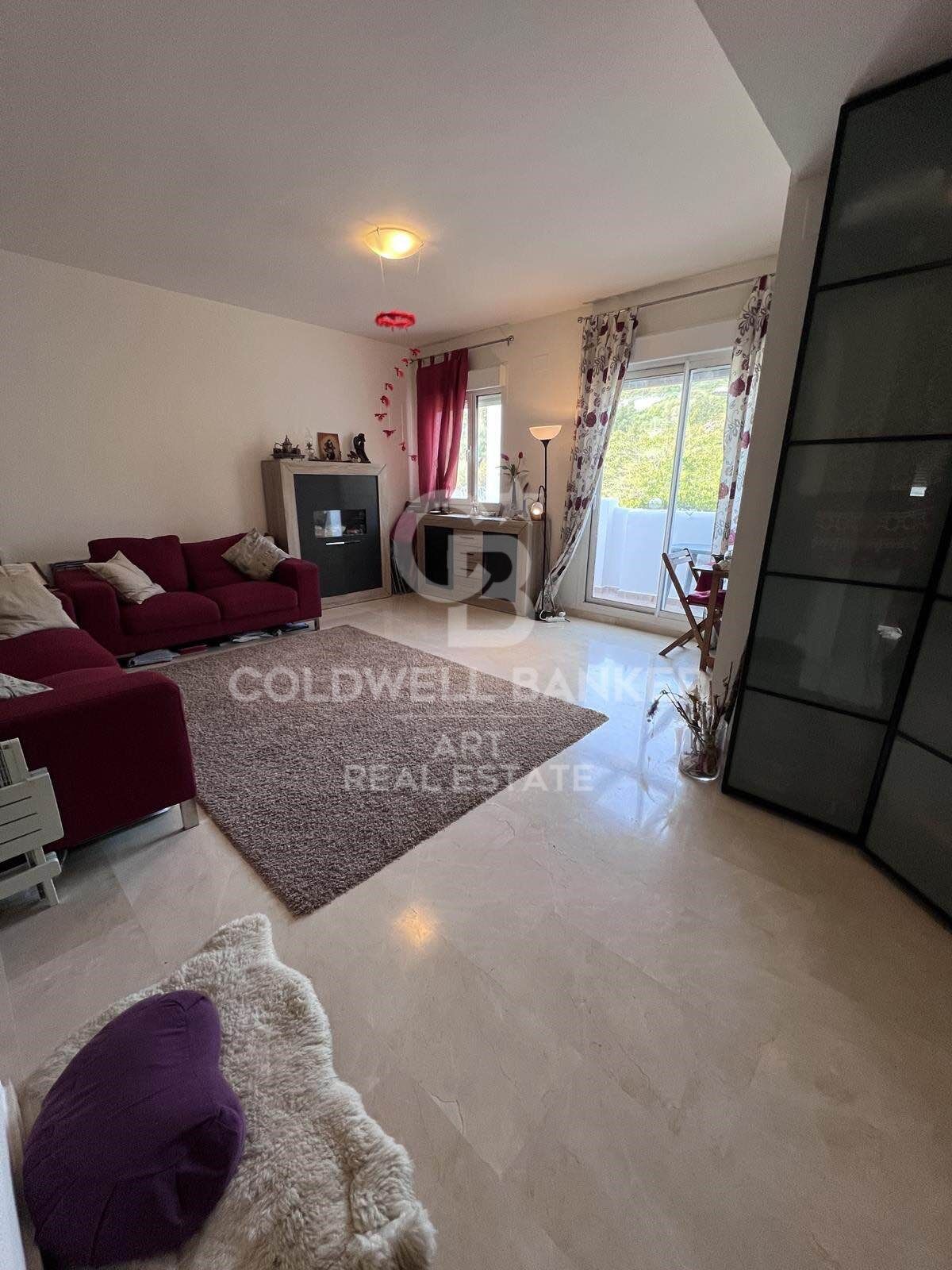 Charming apartment with sea views in Valle Romano Golf