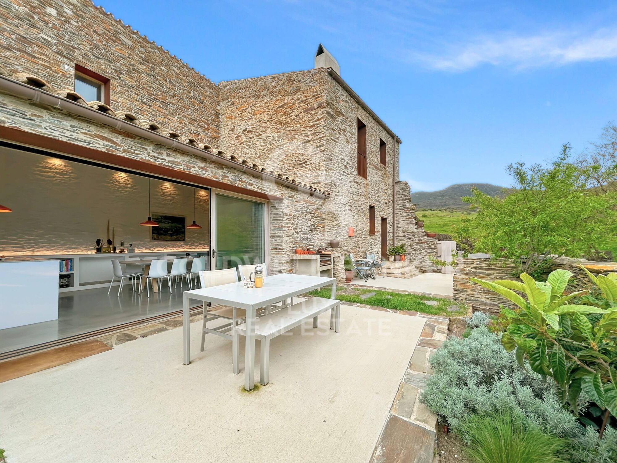 Exceptional seventeenth-century farmhouse in the heart of Cap de Creus, Cadaqués - Roses