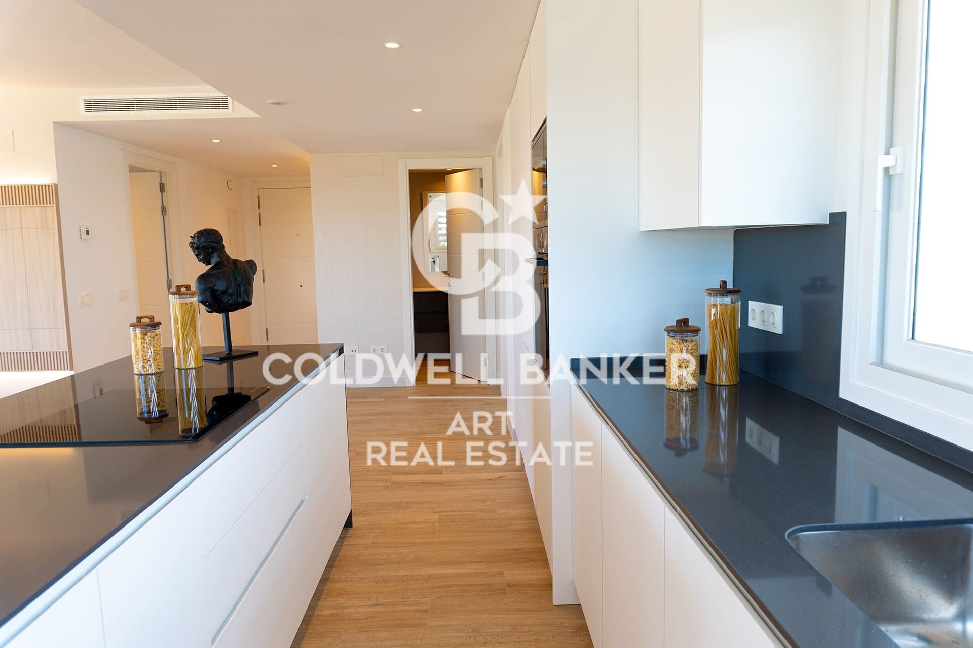 Brand new apartments of new construction in Casares