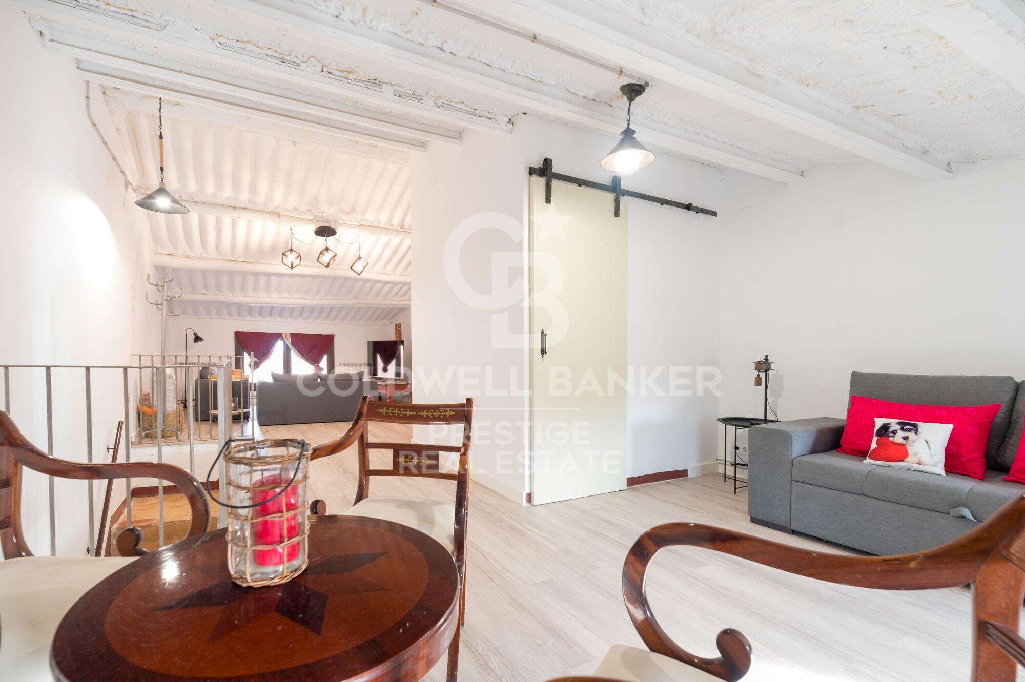 Maison de rêve rénovée avec des finitions de luxe et entièrement équipée avec une licence touristique