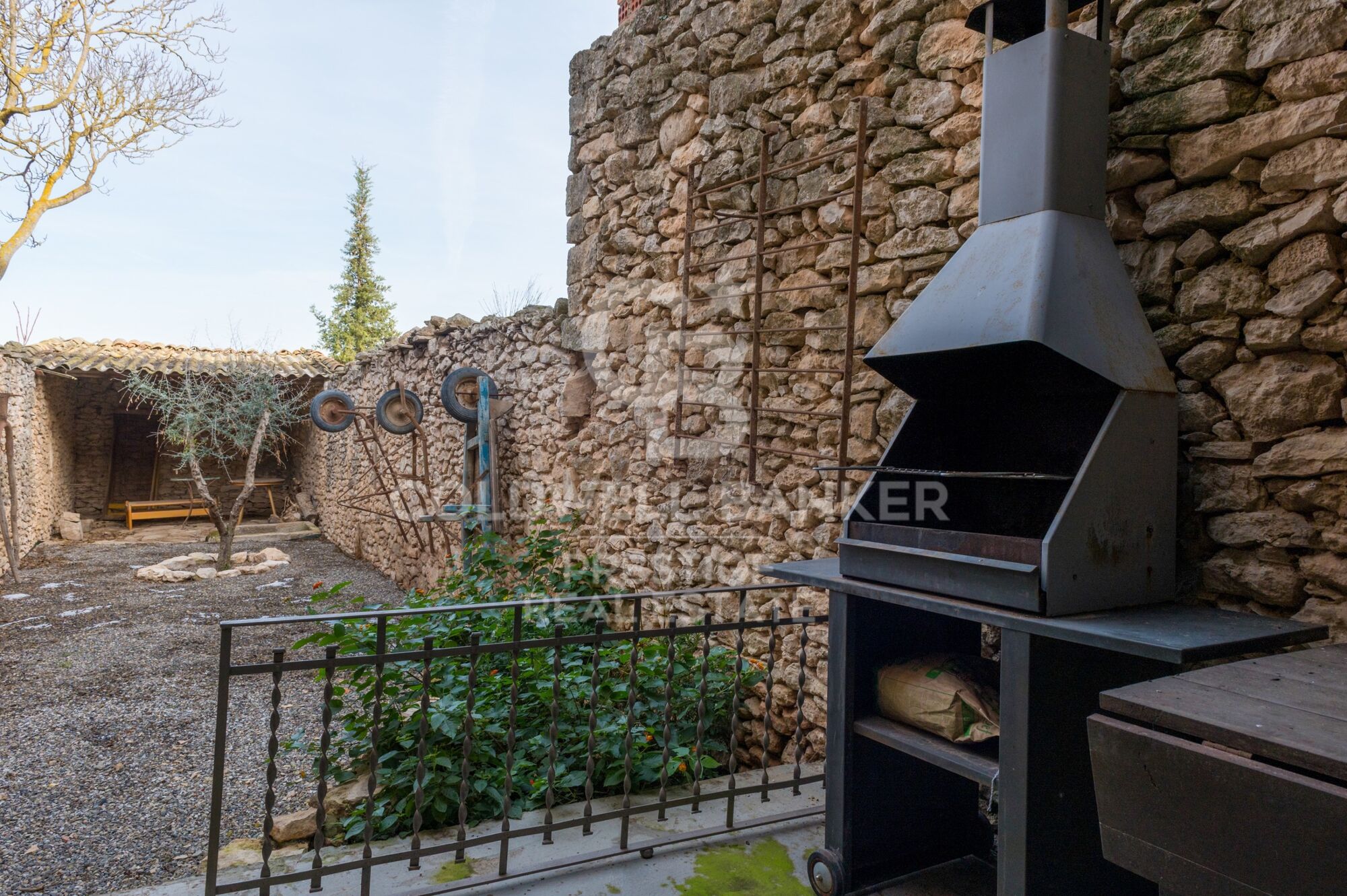 Maison de rêve rénovée avec des finitions de luxe et entièrement équipée avec une licence touristique