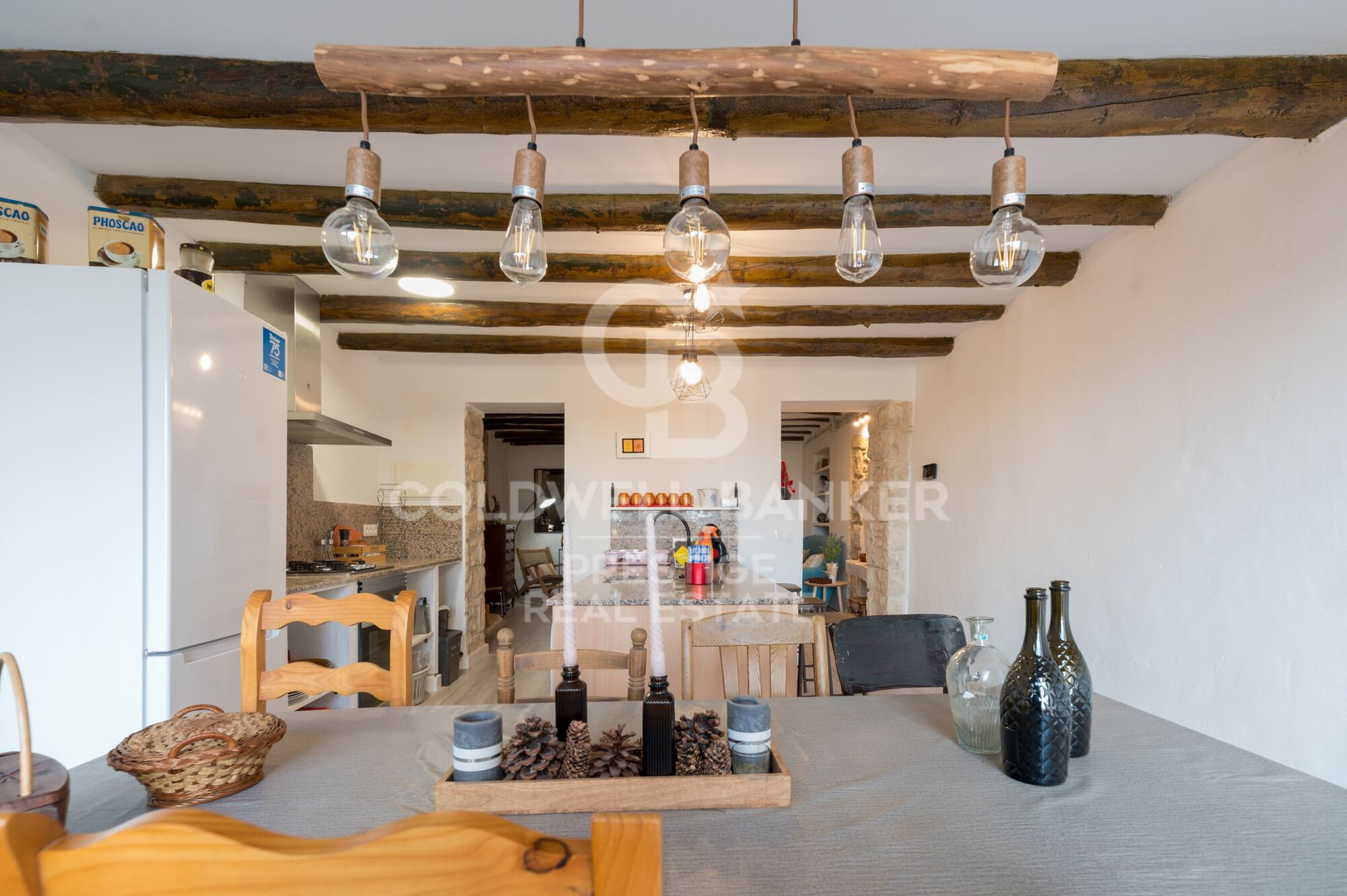 Casa reformada con acabados de lujo y totalmente equipada con licencia turística