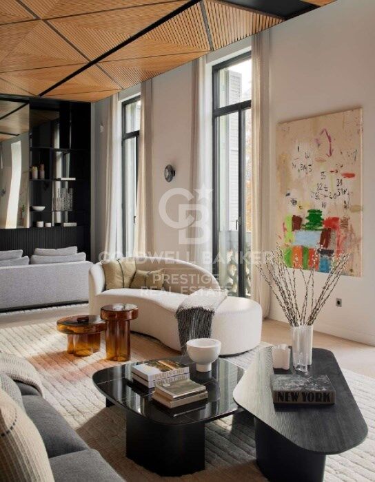 Luxury renovated flat in Passeig de Gracia of Barcelona