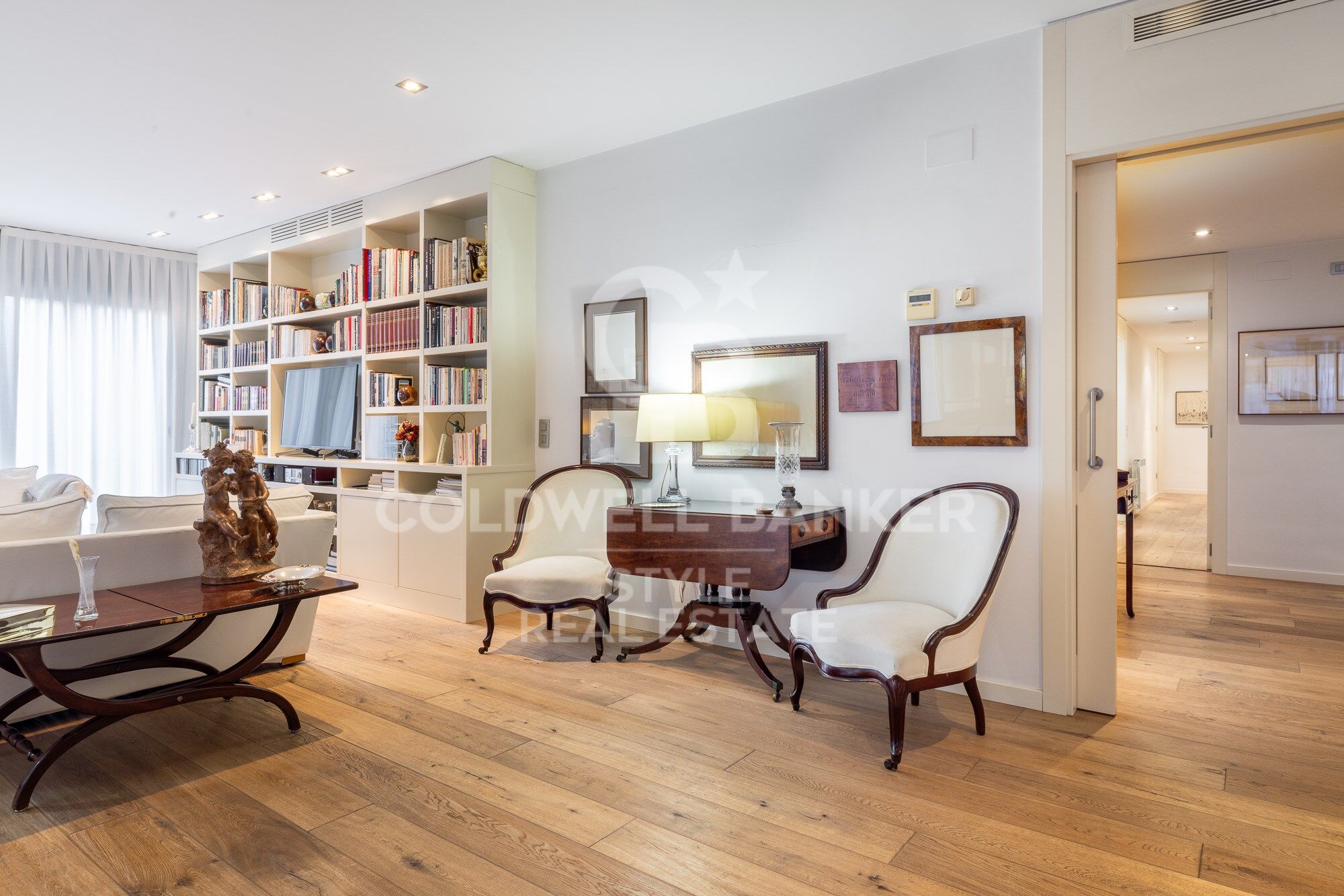 Magnificent corner flat next to Sabadell's City Hall