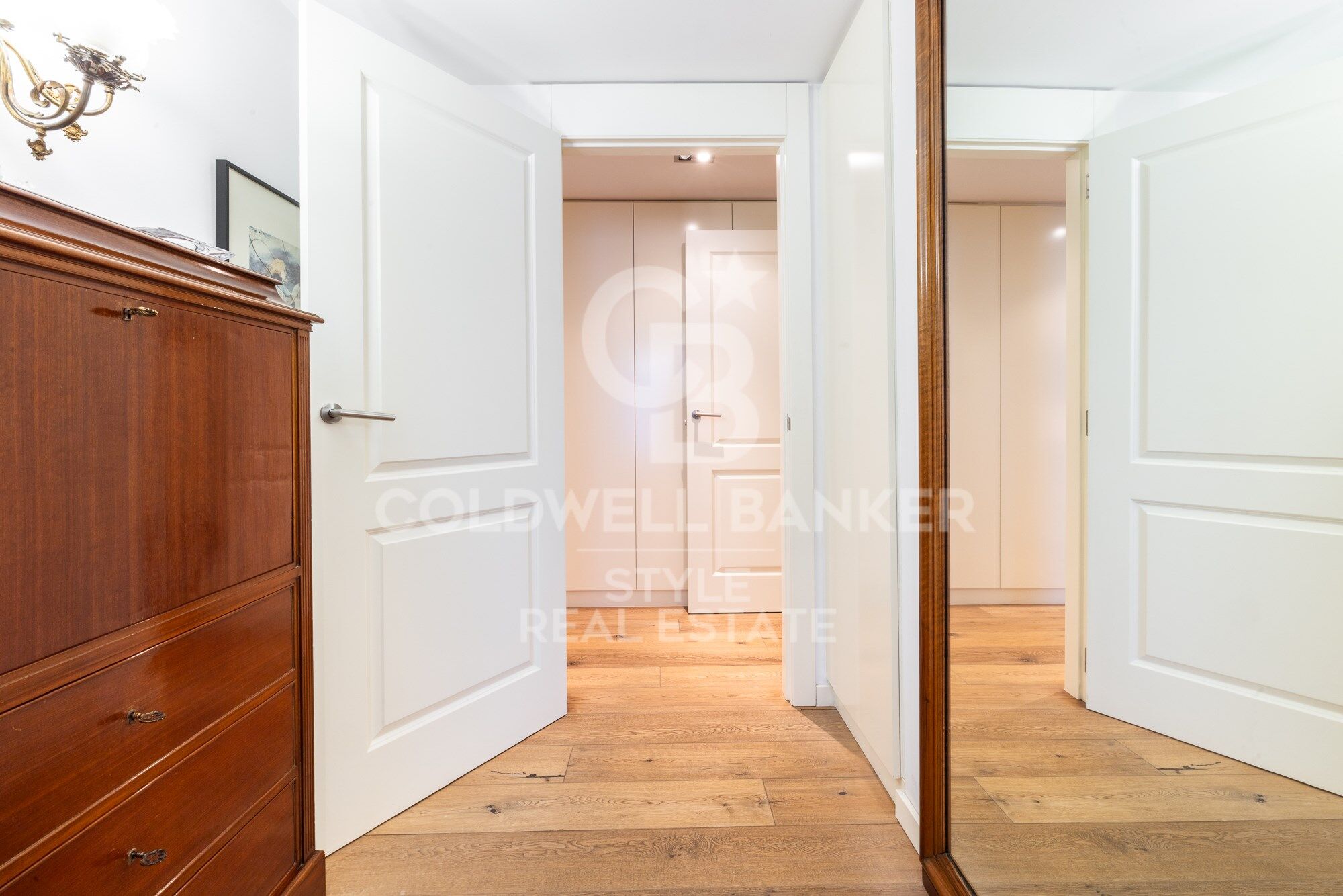 Magnificent corner flat next to Sabadell's City Hall