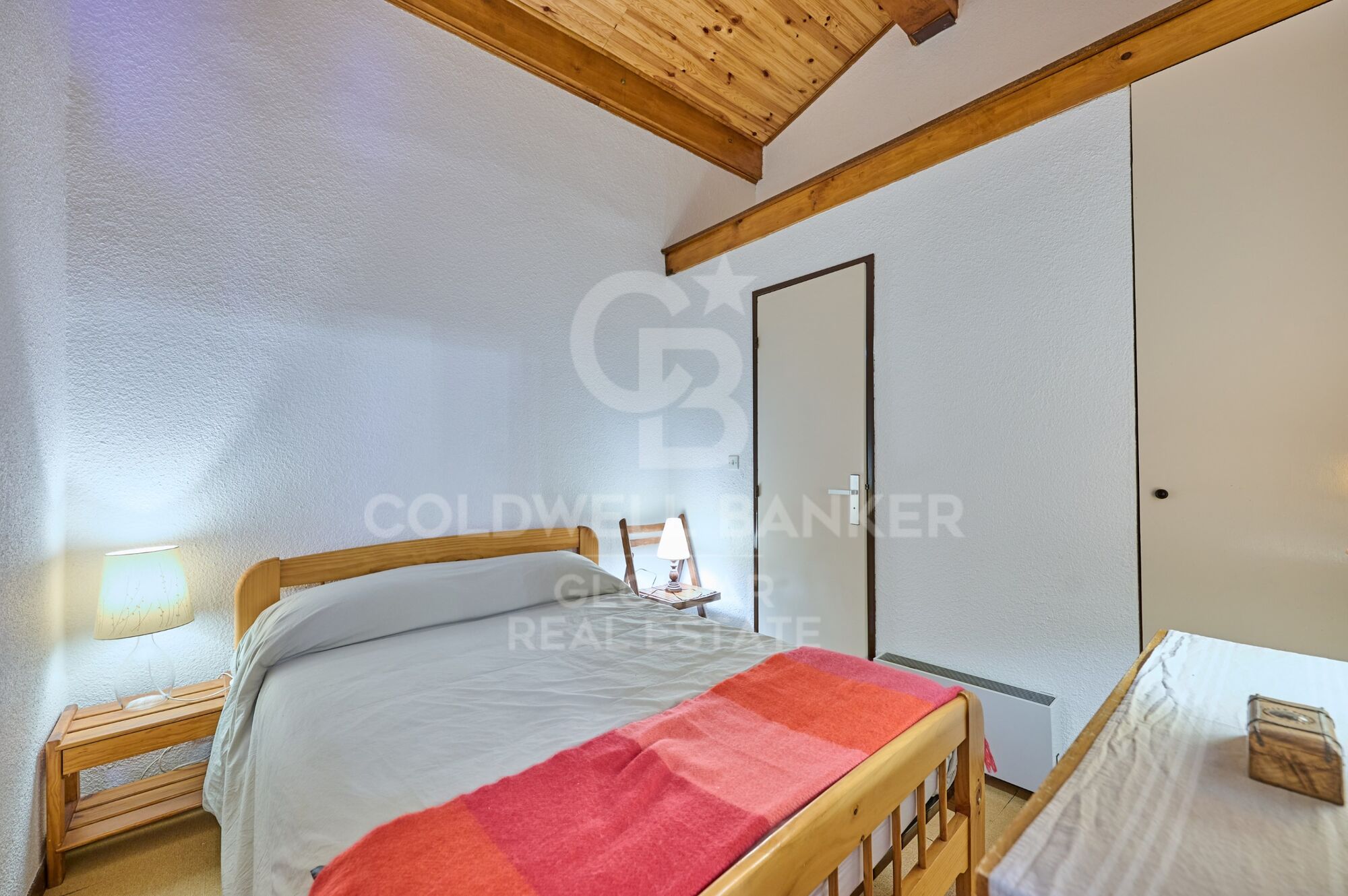 Apartment 2 Bedrooms Sale Eyne