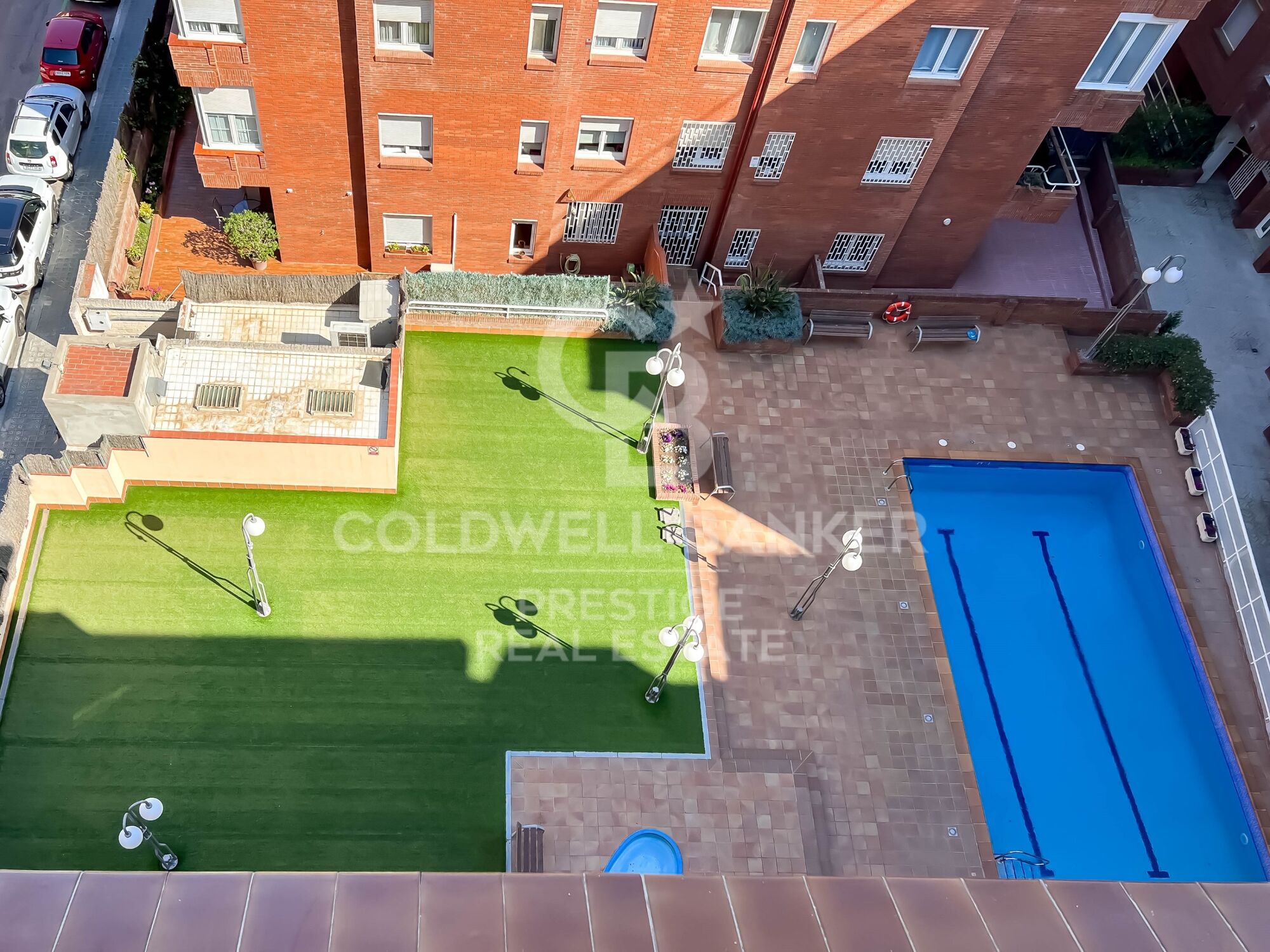 Spectacular penthouse with terrace in Bonanova.