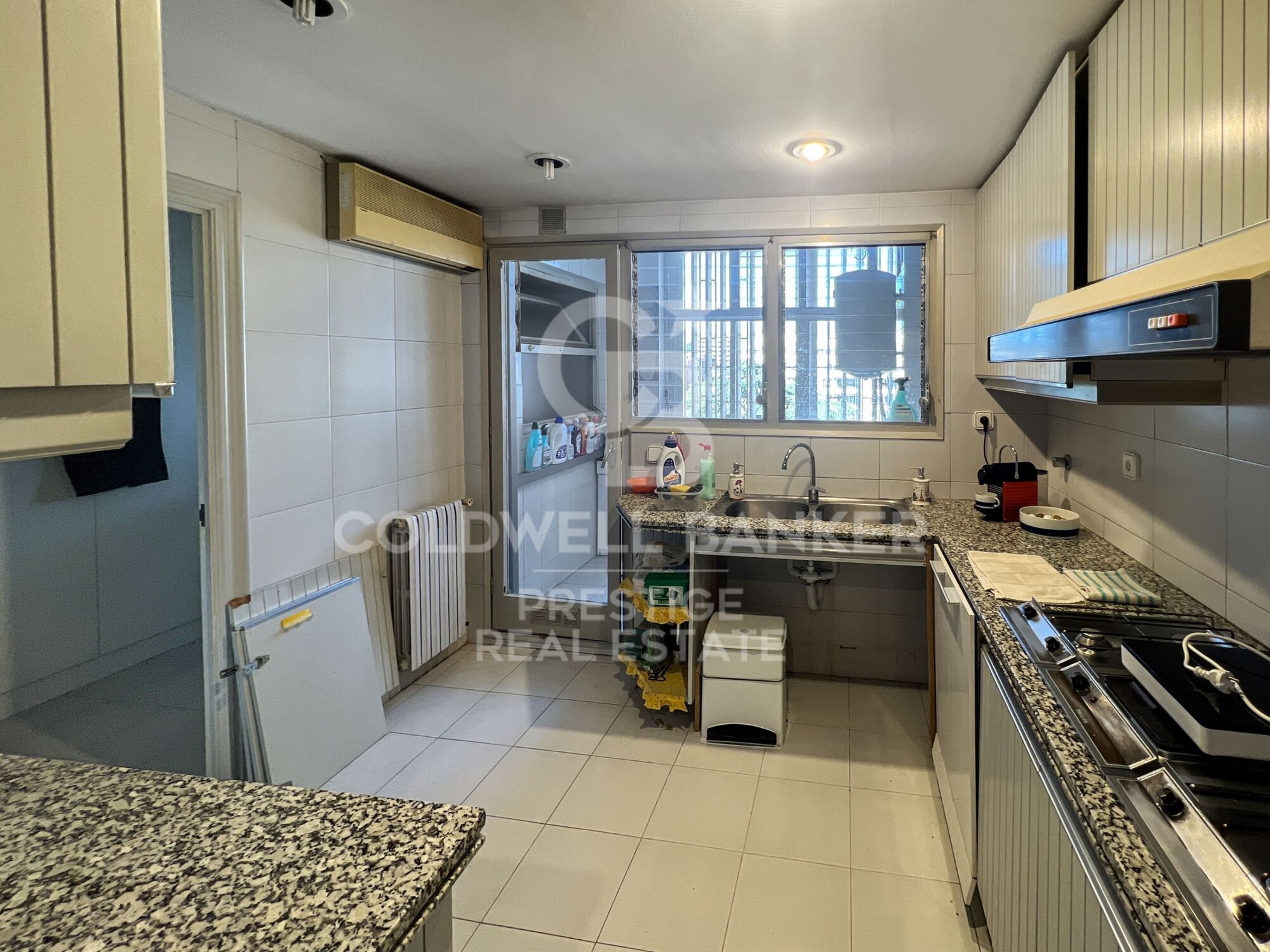 Spectacular penthouse with terrace in Bonanova.