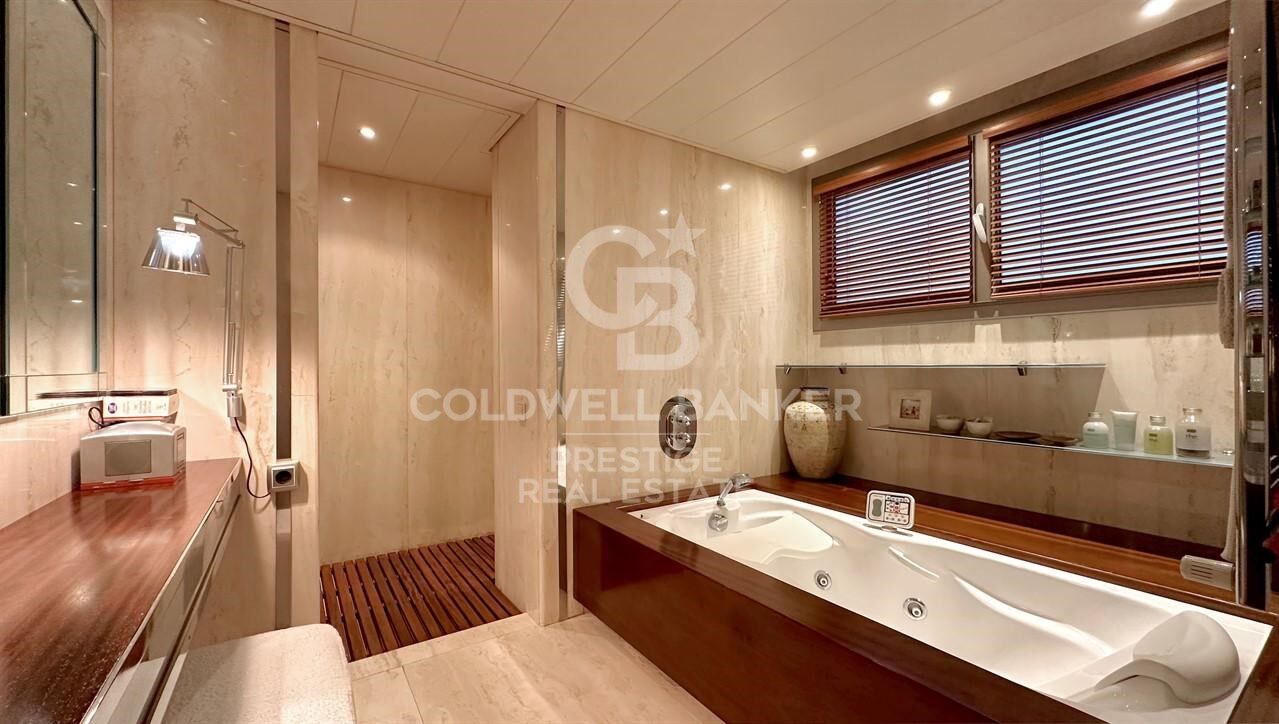 Luxury apartment in Tres Torres Barcelona