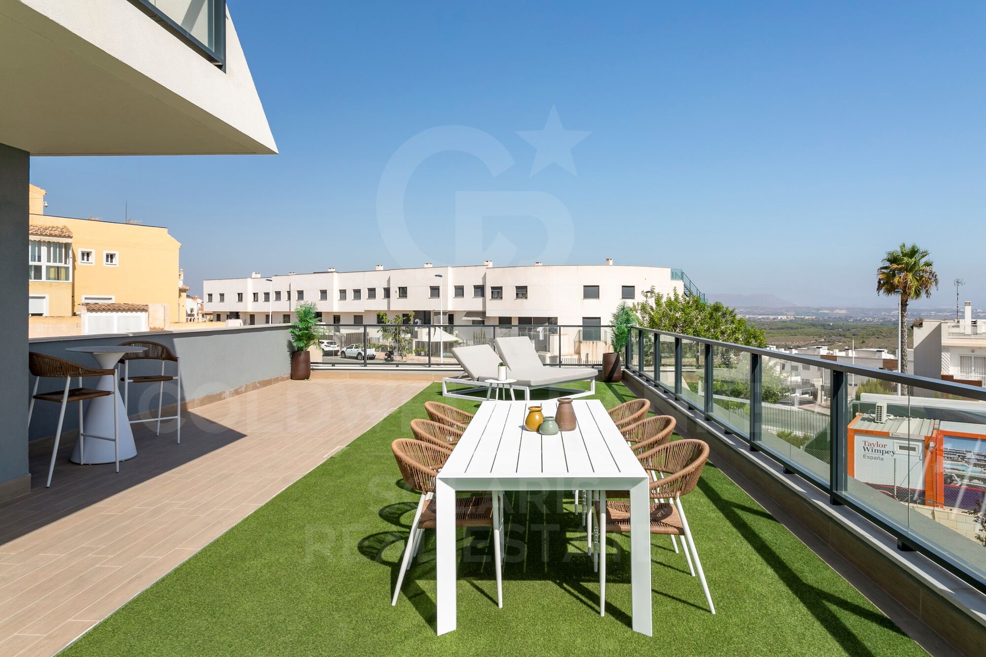 Acogedor apartamento de 3 dormitorios en Gran Alacant (a estrenar)