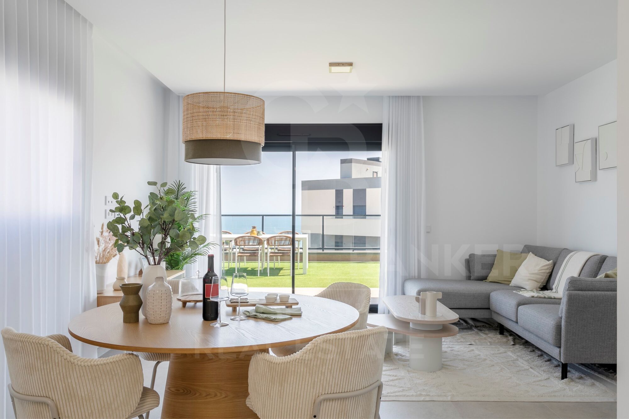 Cosy 3-bedroom apartment in Gran Alacant (Brand New)