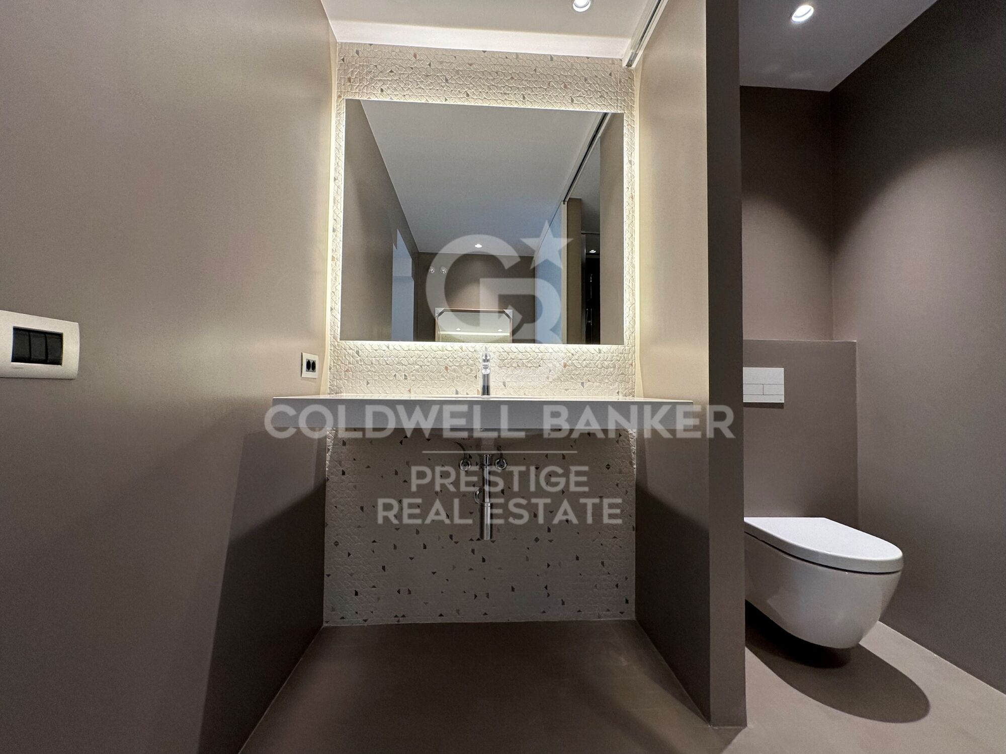 Luxuswohnung zur Miete vor dem Hafen von Barcelona.