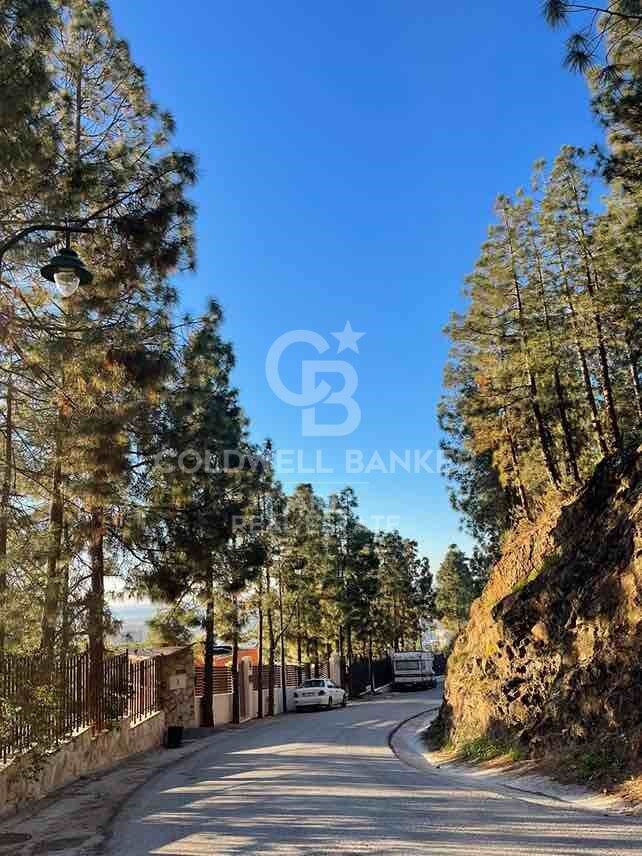 Incredible building plot in Puerto De la Torre