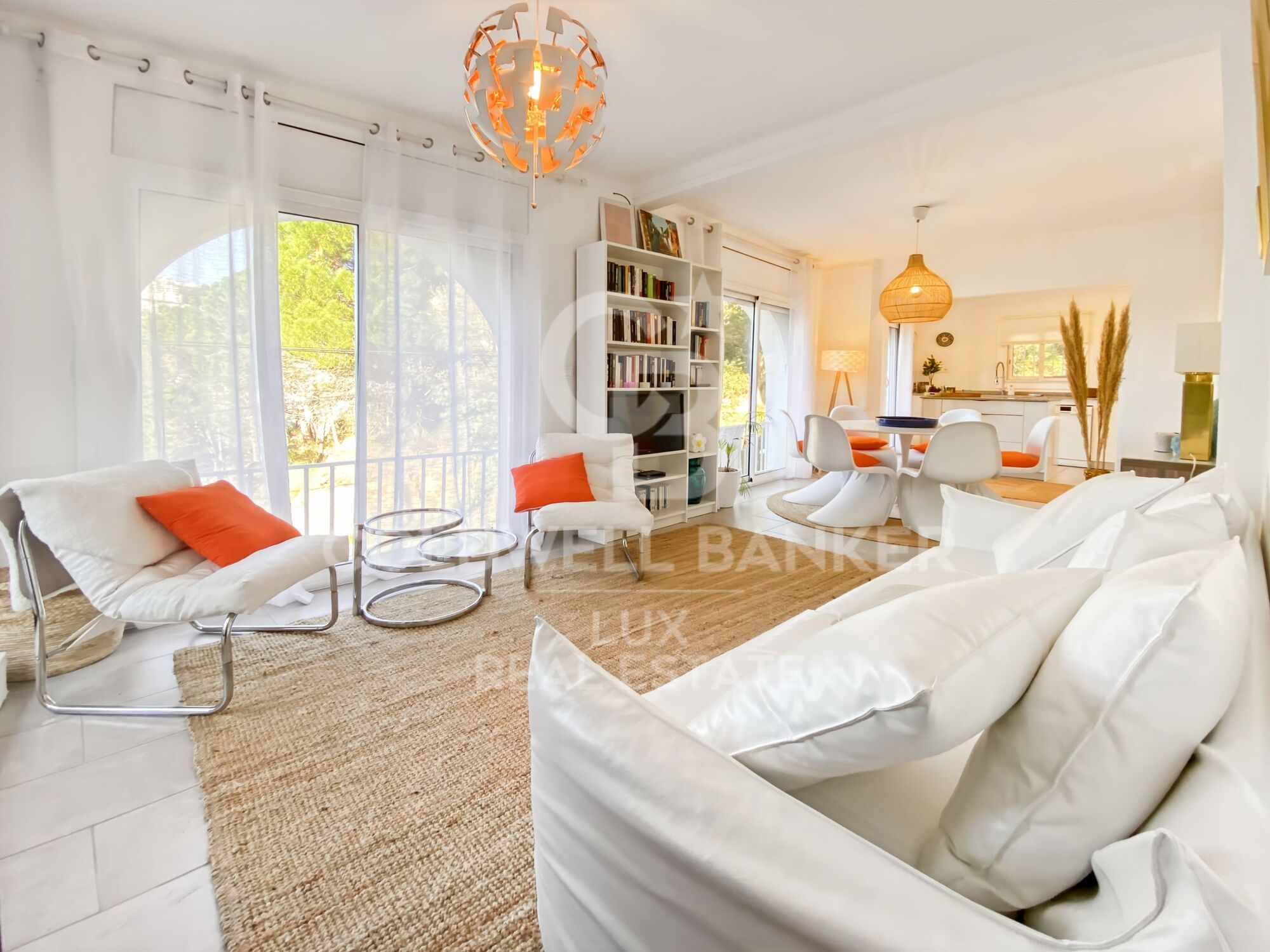 Maison vue mer avec grande terrasse et garage à Canyelles, Roses