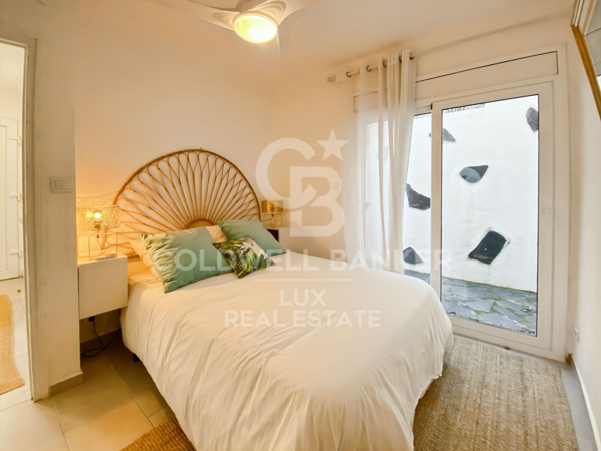 Maison vue mer avec grande terrasse et garage à Canyelles, Roses