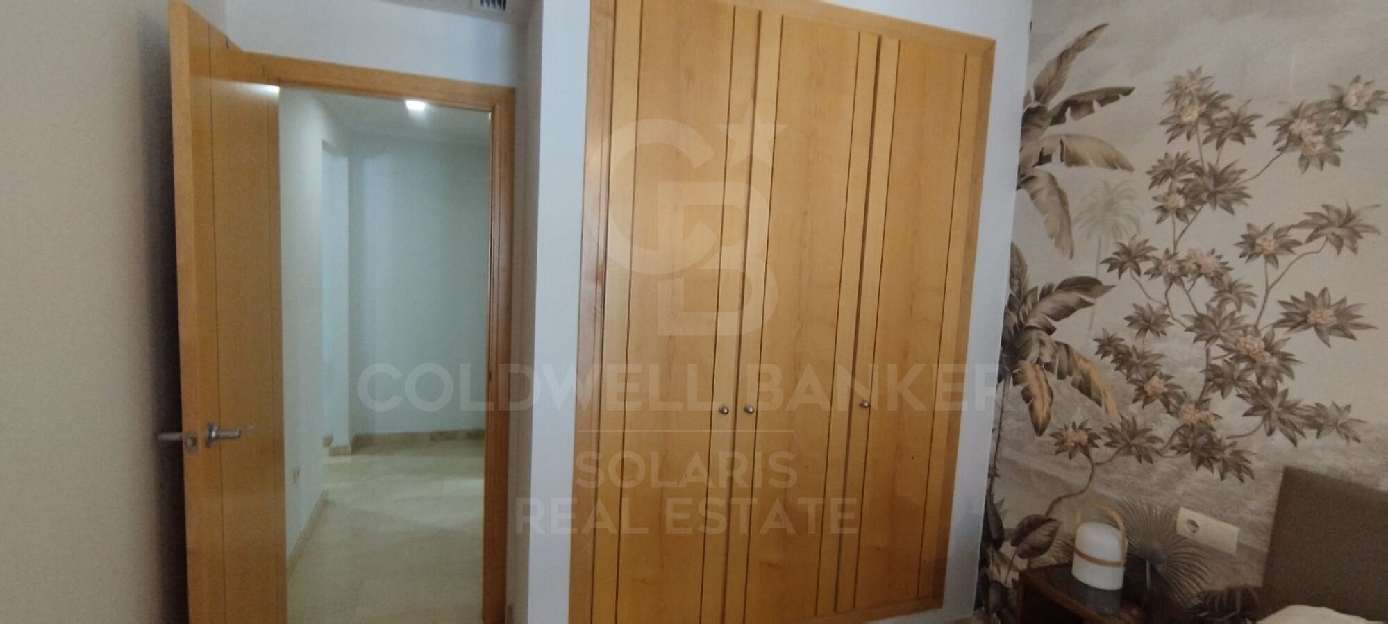 Unique opportunity in Jávea! Modern flat near the old town and port